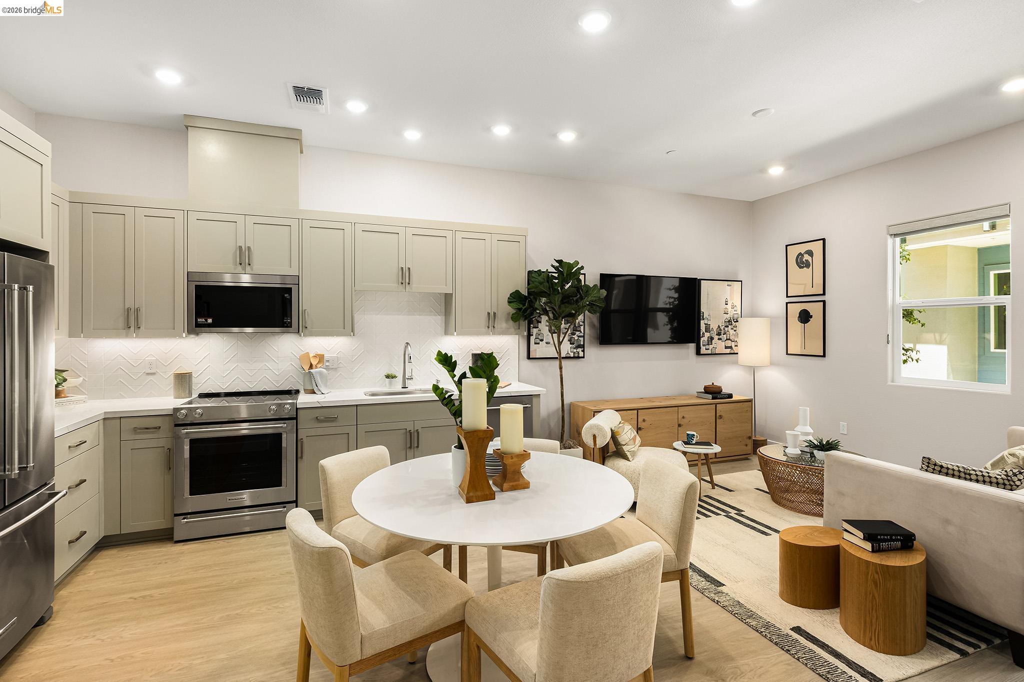 Photo #6: 41129397 Listing: Photo #6