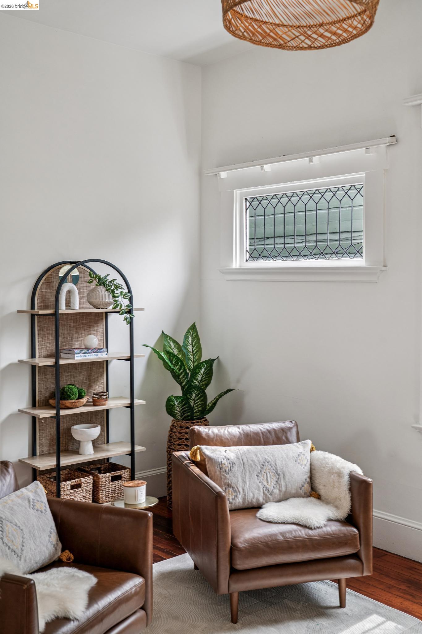 Detail Gallery Image 18 of 44 For 1206 E 22nd St, Oakland,  CA 94606 - 3 Beds | 1 Baths