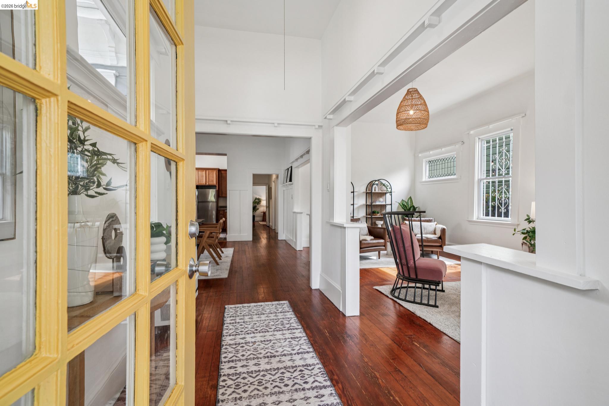 Detail Gallery Image 6 of 44 For 1206 E 22nd St, Oakland,  CA 94606 - 3 Beds | 1 Baths