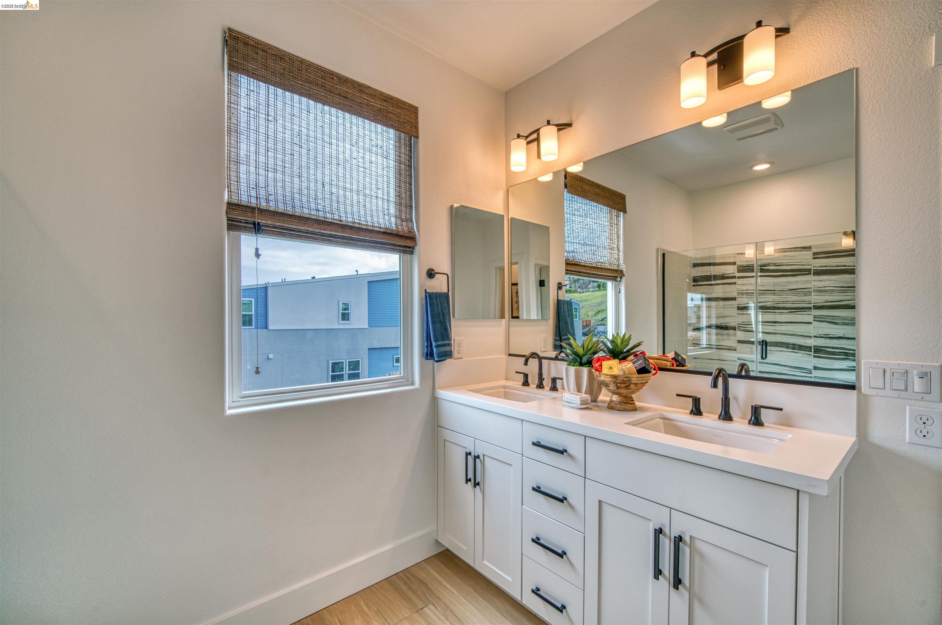 Photo #23: 41129399 Listing: Photo #23