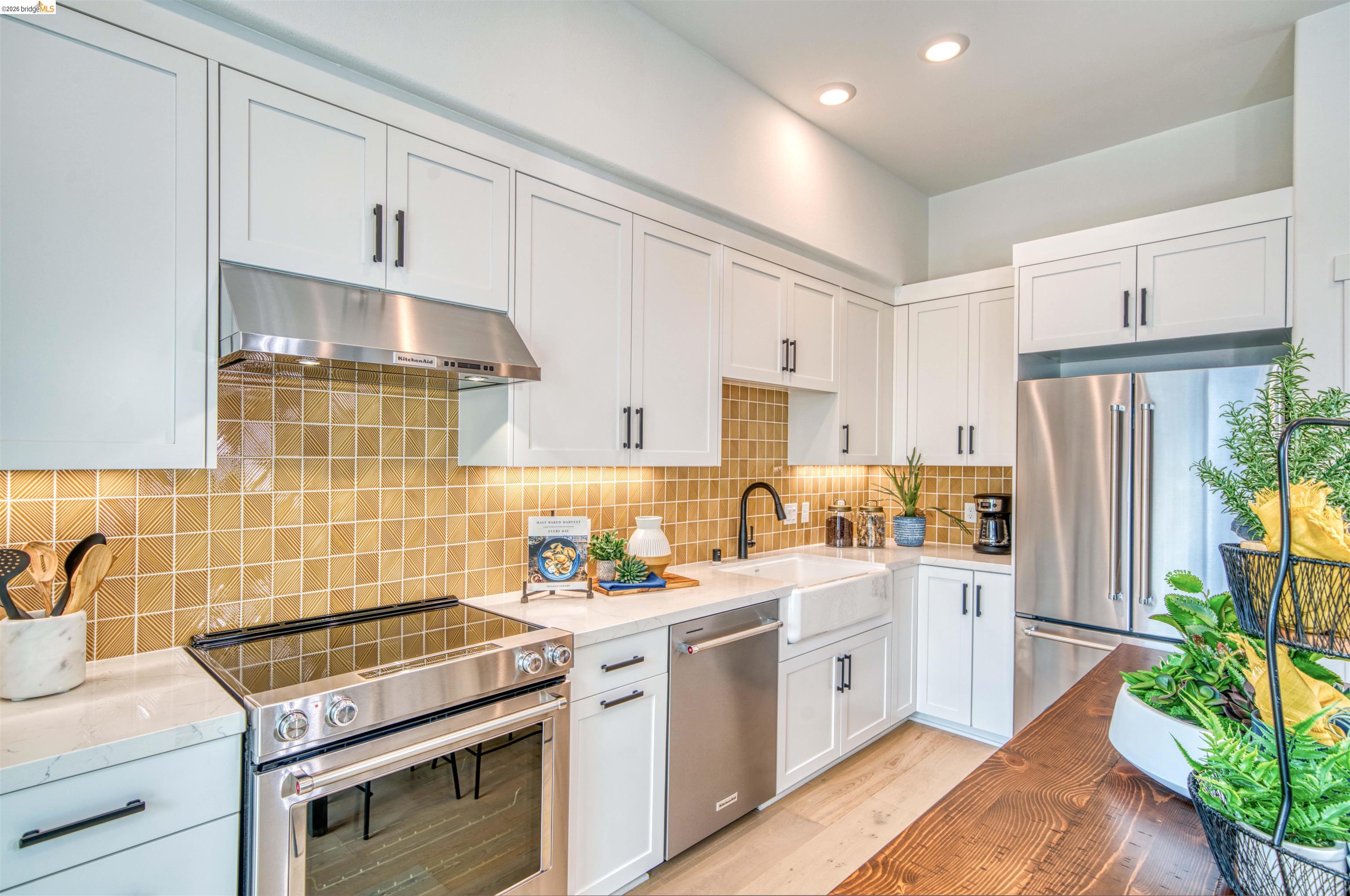 Photo #7: 41129399 Listing: Photo #7