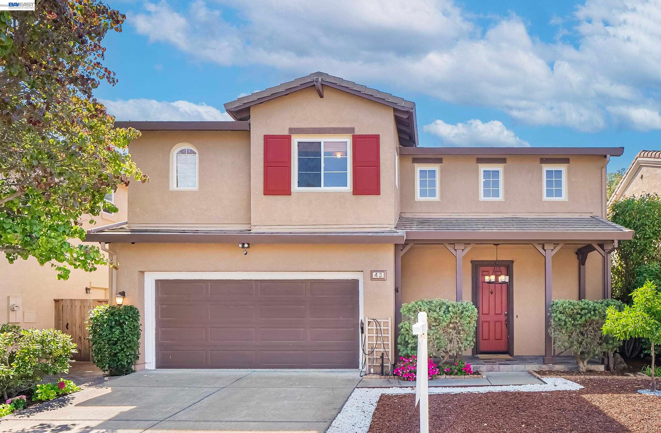 Detail Gallery Image 2 of 43 For 43 Ferdinand Way, Novato,  CA 94949 - 3 Beds | 2/1 Baths