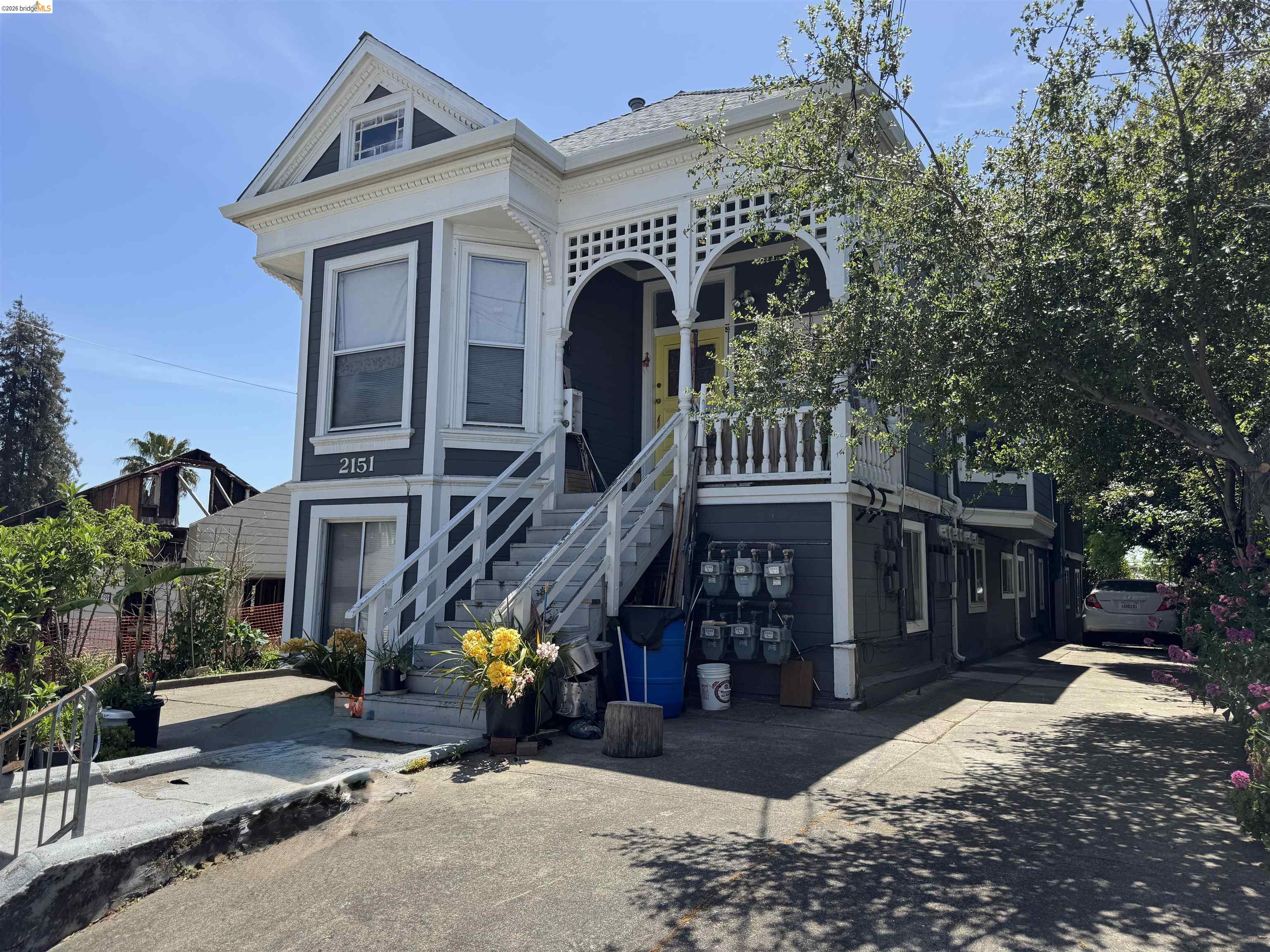 Detail Gallery Image 5 of 16 For 2151 E 24th Street, Oakland,  CA 94606 - – Beds | – Baths