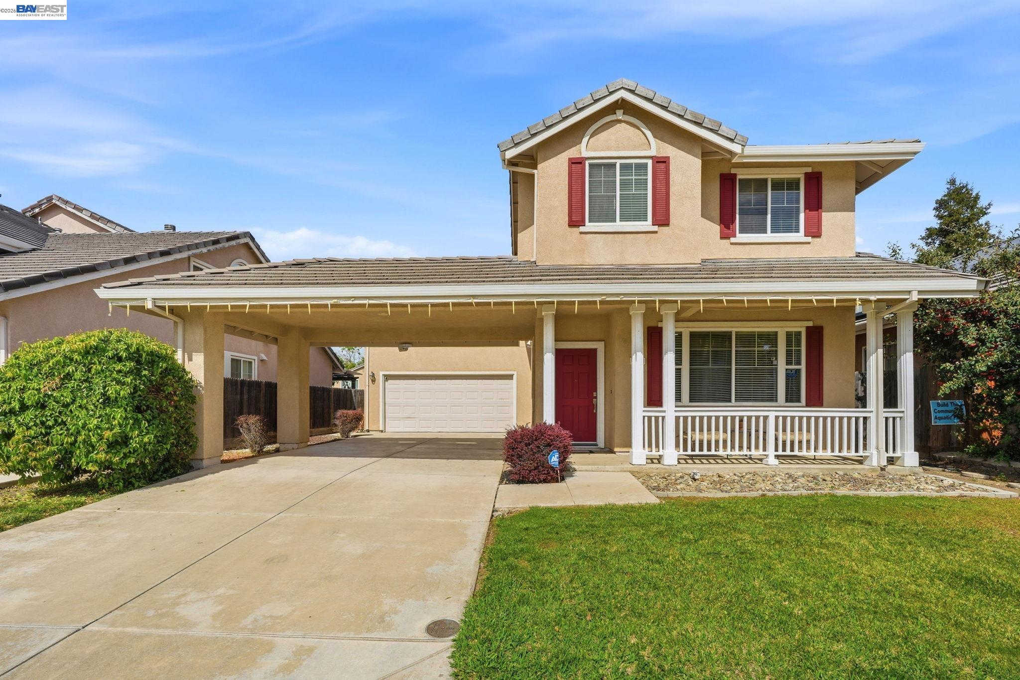 Detail Gallery Image 1 of 46 For 1339 Cherry Blossom, Tracy,  CA 95377-8818 - 6 Beds | 4/1 Baths