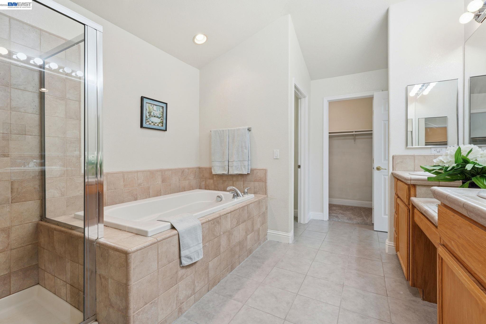 Detail Gallery Image 23 of 46 For 1339 Cherry Blossom, Tracy,  CA 95377-8818 - 6 Beds | 4/1 Baths