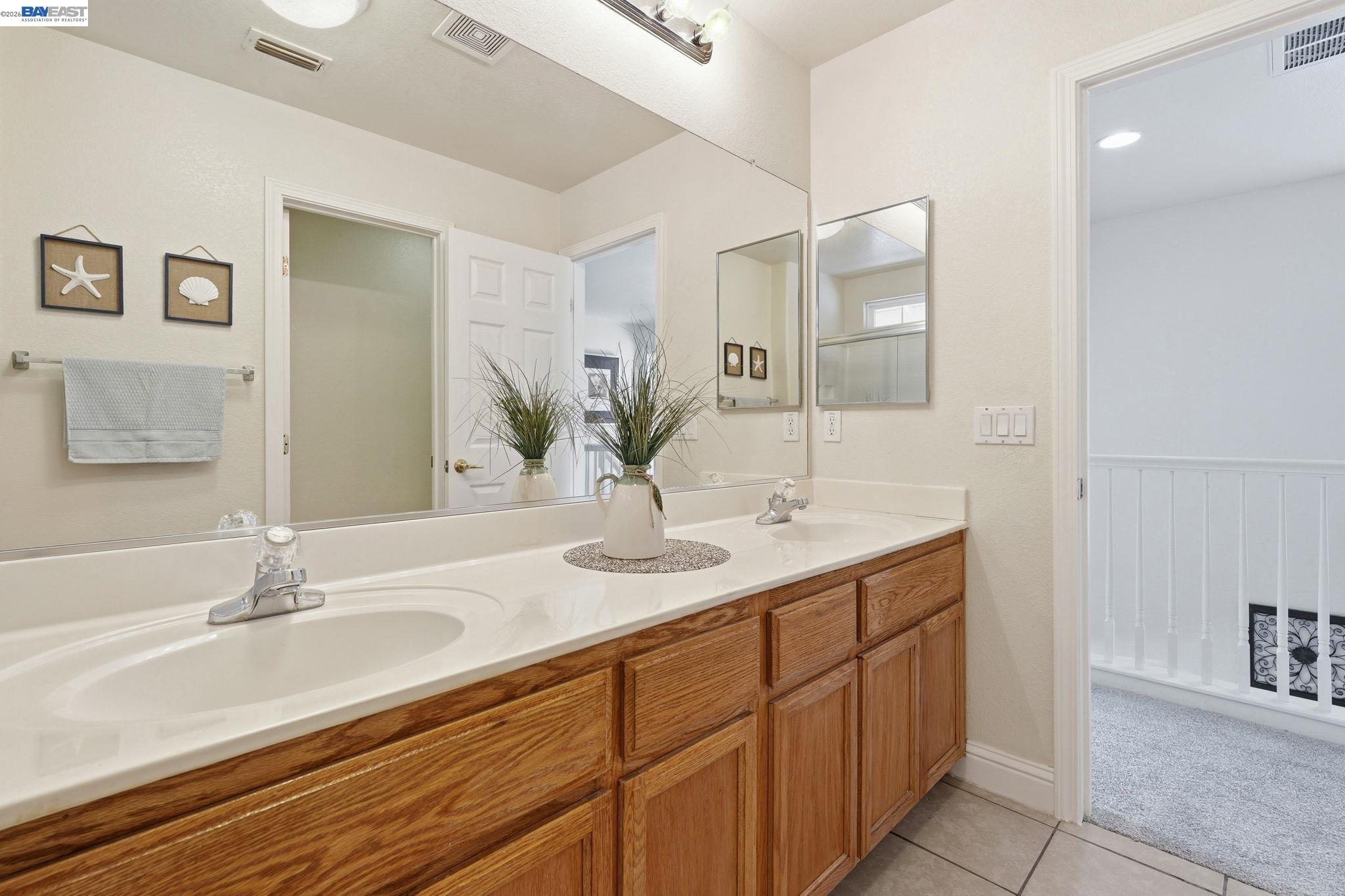 Detail Gallery Image 37 of 46 For 1339 Cherry Blossom, Tracy,  CA 95377-8818 - 6 Beds | 4/1 Baths