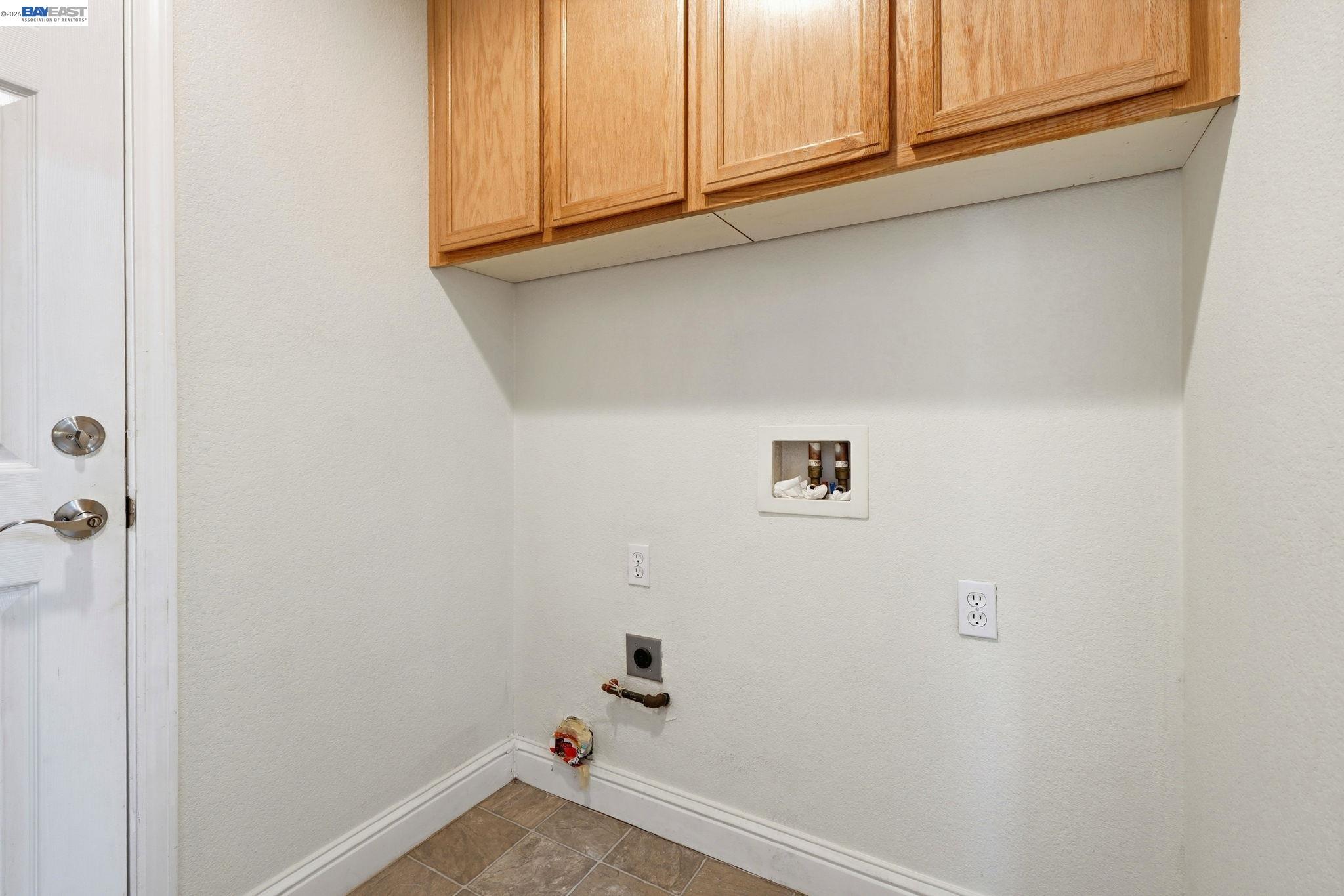 Detail Gallery Image 38 of 46 For 1339 Cherry Blossom, Tracy,  CA 95377-8818 - 6 Beds | 4/1 Baths