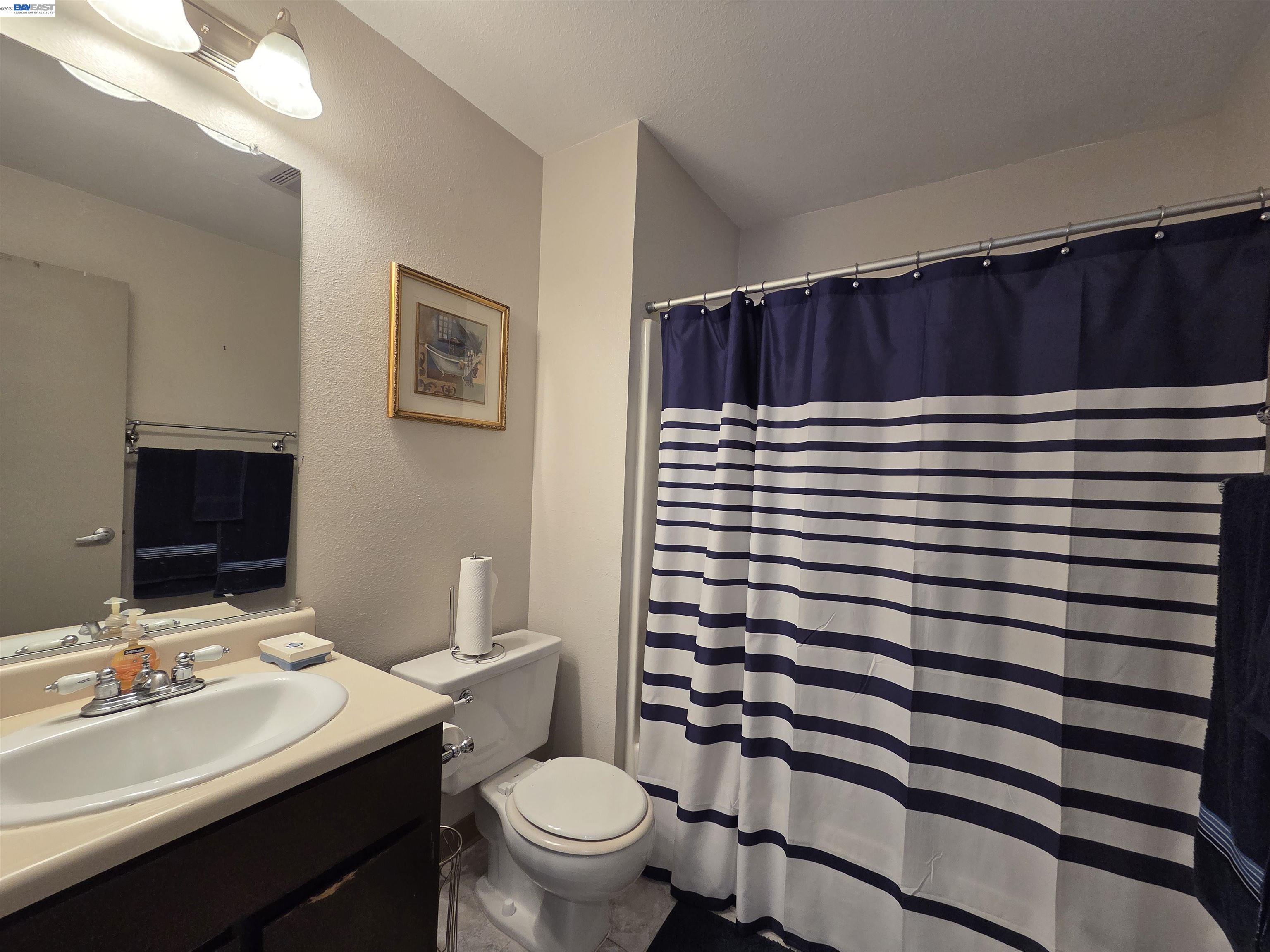 Detail Gallery Image 19 of 28 For 1609 W Swain Rd, Stockton,  CA 95207 - 2 Beds | 2 Baths