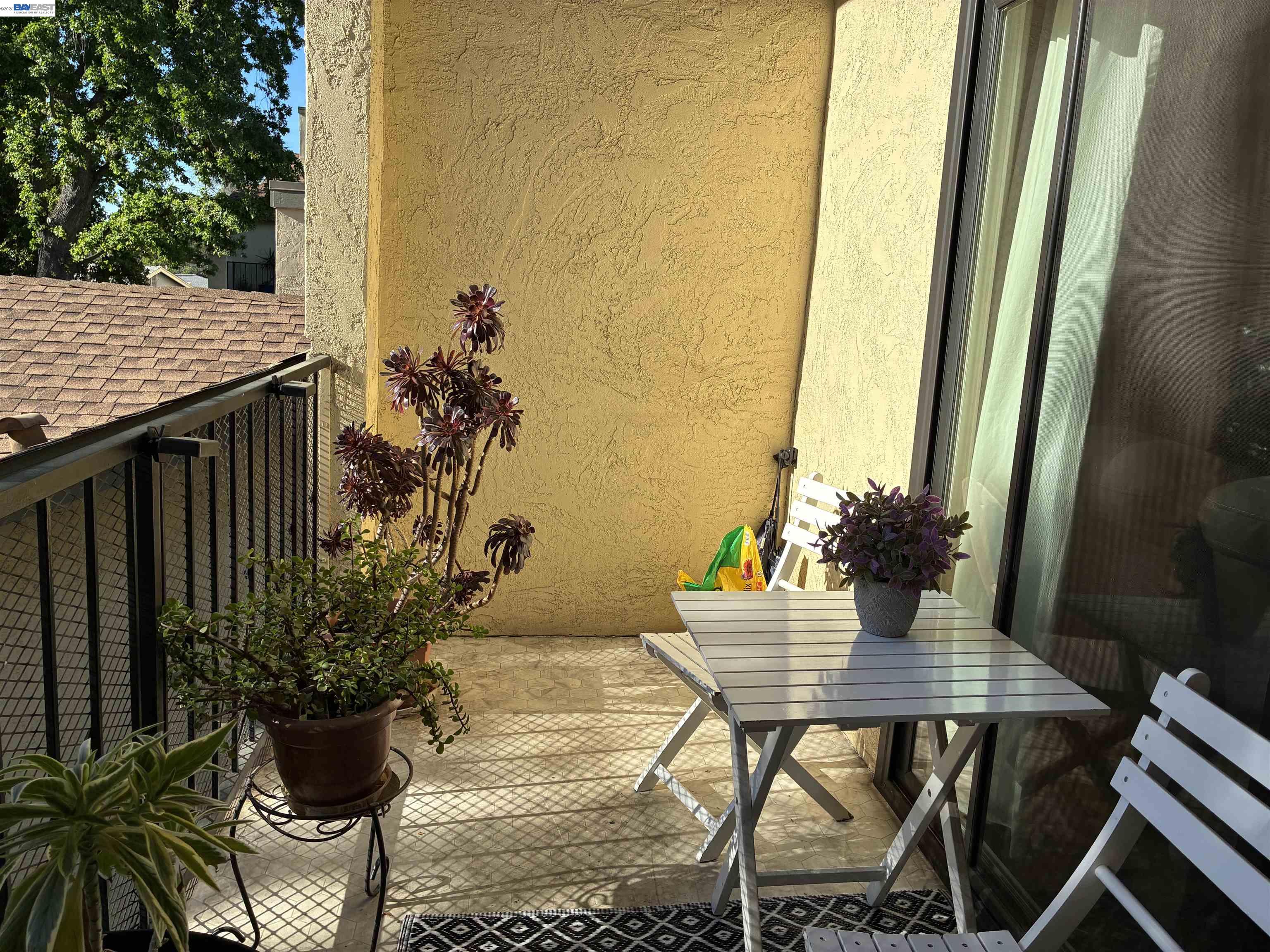 Detail Gallery Image 25 of 28 For 1609 W Swain Rd, Stockton,  CA 95207 - 2 Beds | 2 Baths