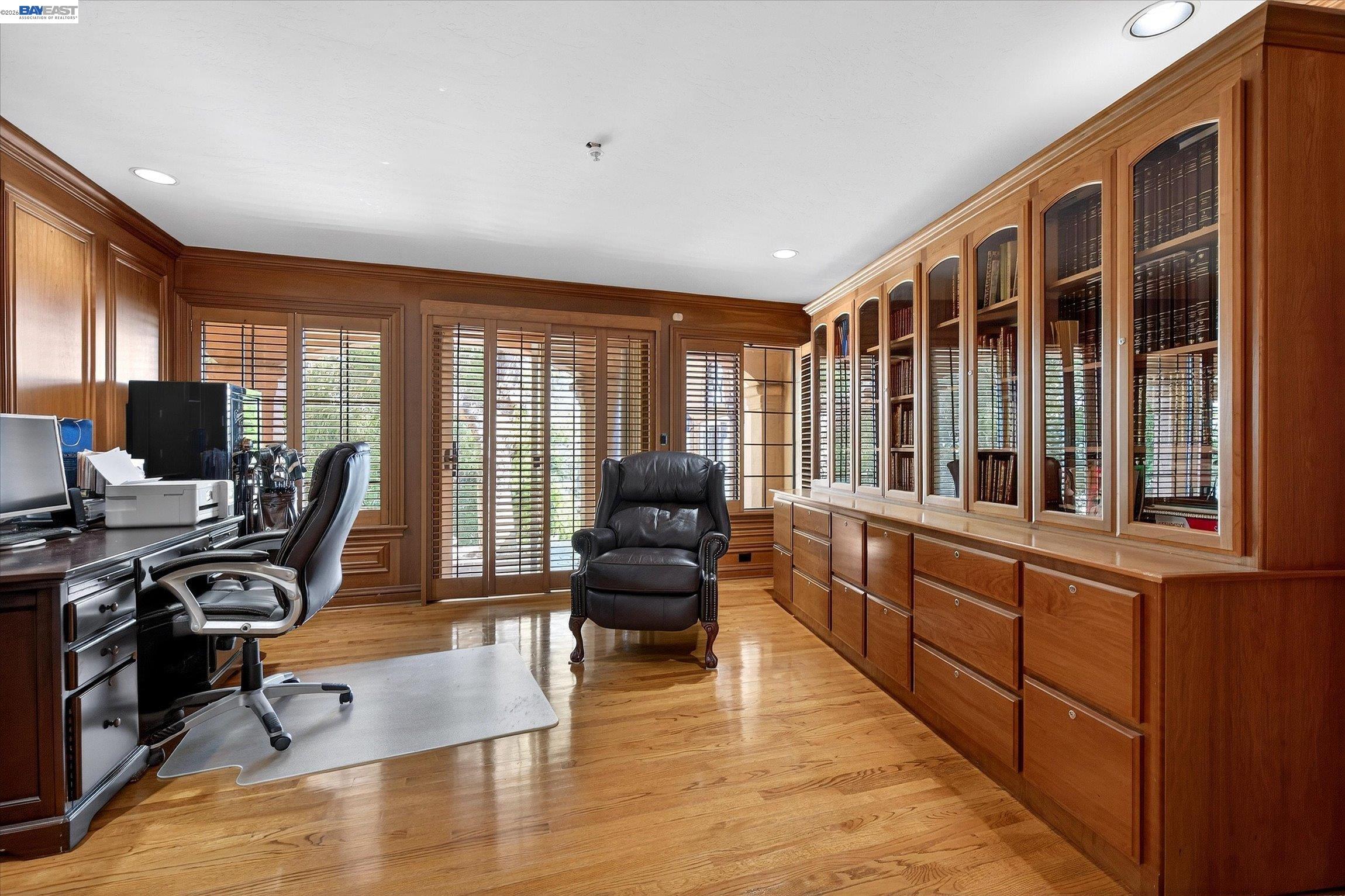 Detail Gallery Image 11 of 59 For 9500 Santos Ranch Rd, Pleasanton,  CA 94588 - 5 Beds | 6/1 Baths