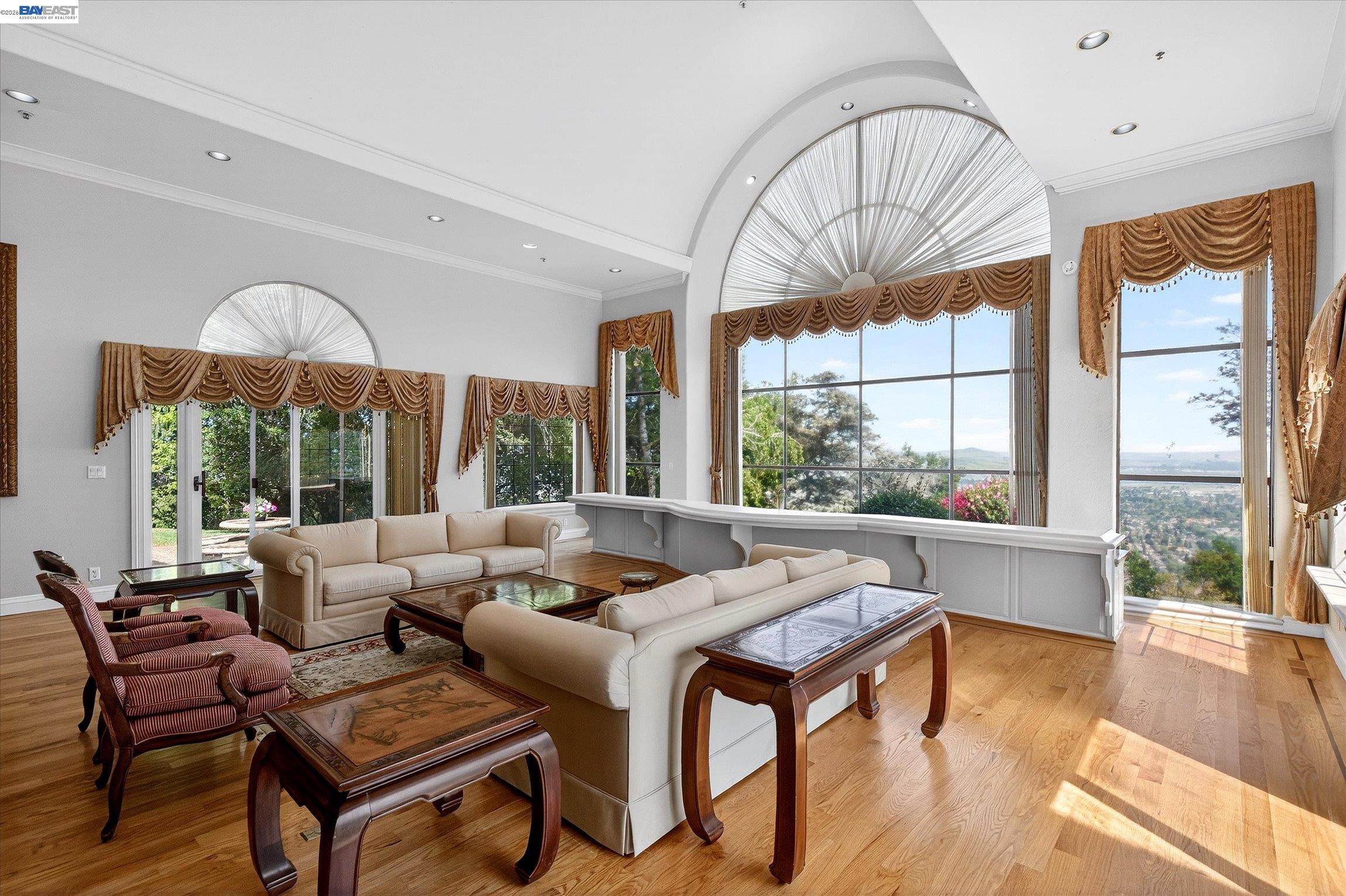 Detail Gallery Image 20 of 59 For 9500 Santos Ranch Rd, Pleasanton,  CA 94588 - 5 Beds | 6/1 Baths