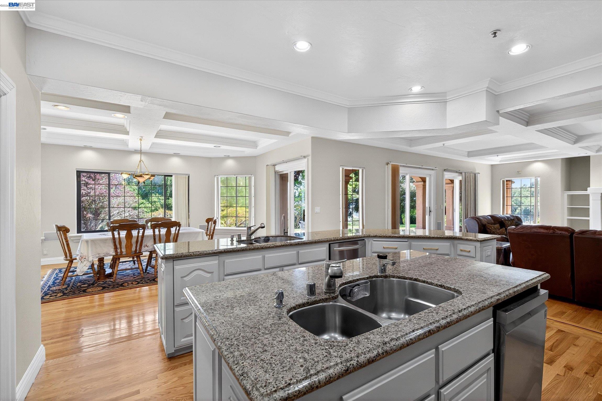 Detail Gallery Image 25 of 59 For 9500 Santos Ranch Rd, Pleasanton,  CA 94588 - 5 Beds | 6/1 Baths