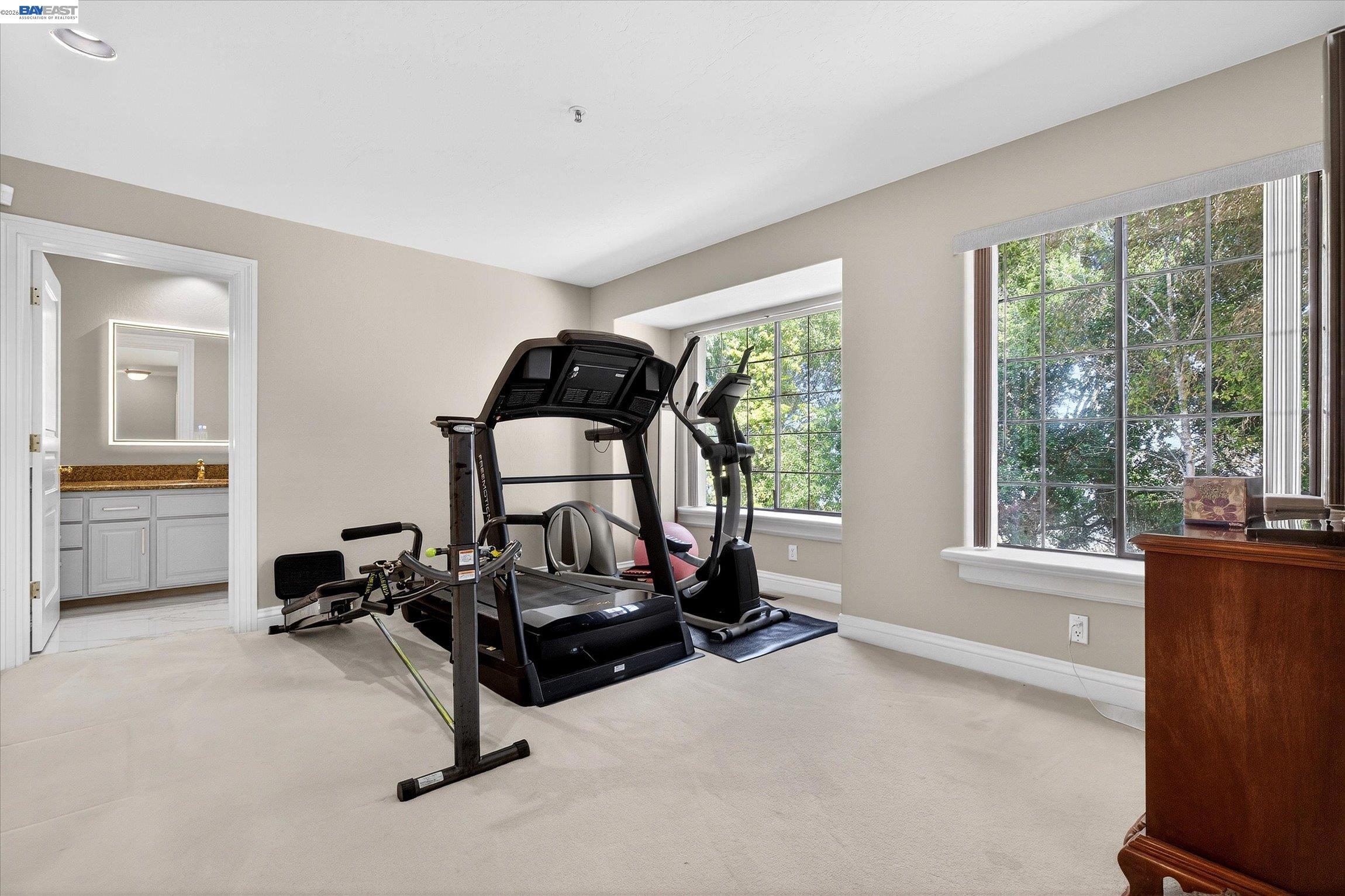 Detail Gallery Image 9 of 59 For 9500 Santos Ranch Rd, Pleasanton,  CA 94588 - 5 Beds | 6/1 Baths