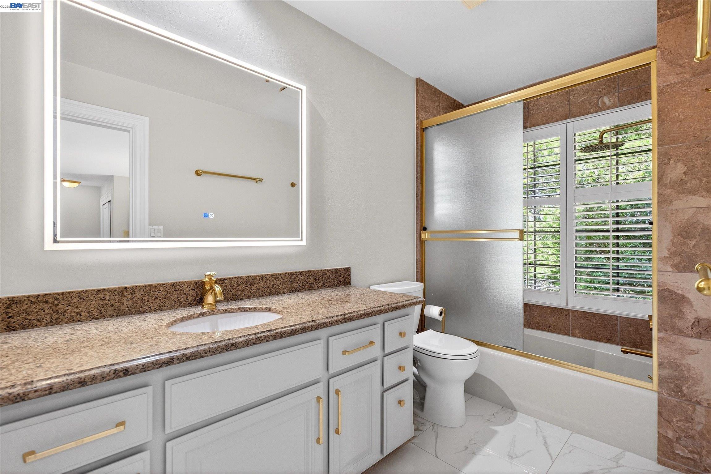 Detail Gallery Image 10 of 59 For 9500 Santos Ranch Rd, Pleasanton,  CA 94588 - 5 Beds | 6/1 Baths