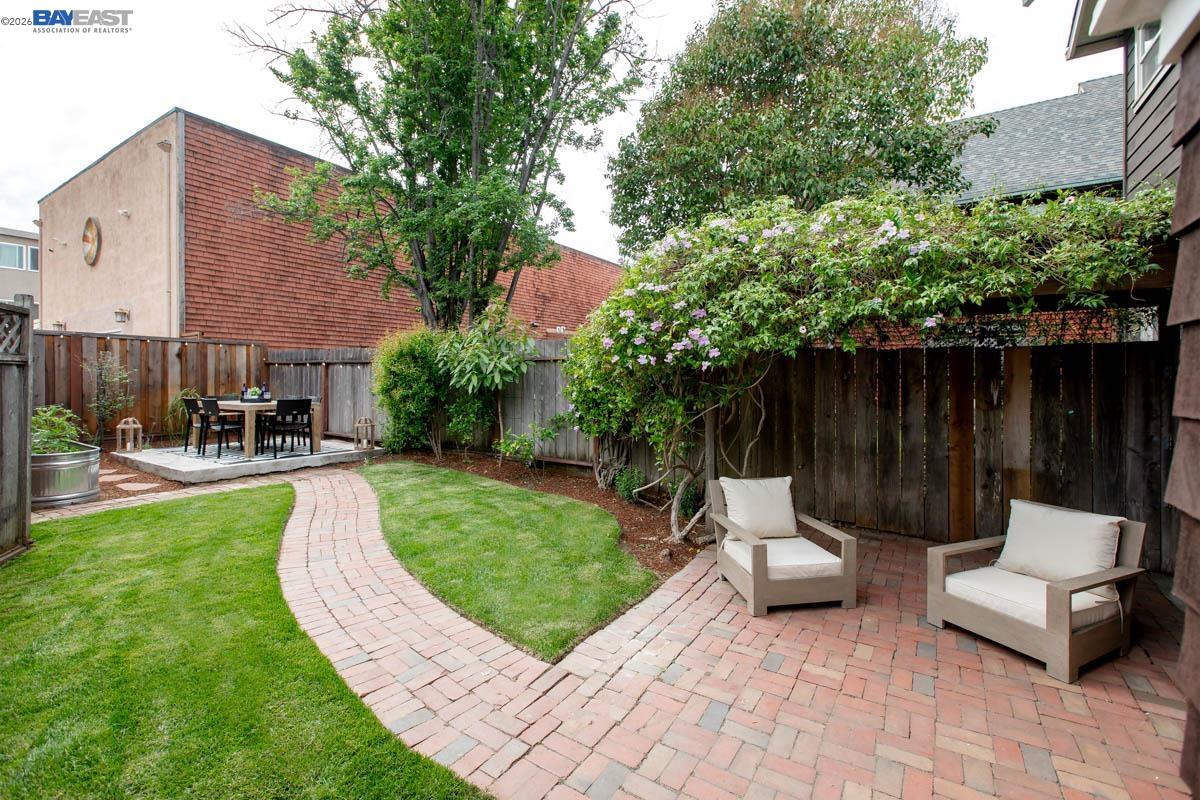 Detail Gallery Image 47 of 60 For 1716 Santa Clara Ave, Alameda,  CA 94501 - 6 Beds | 2 Baths