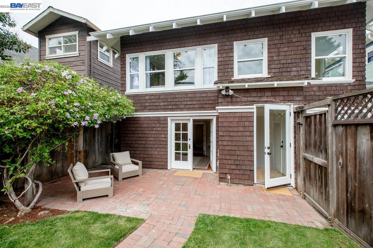 Detail Gallery Image 49 of 60 For 1716 Santa Clara Ave, Alameda,  CA 94501 - 6 Beds | 2 Baths