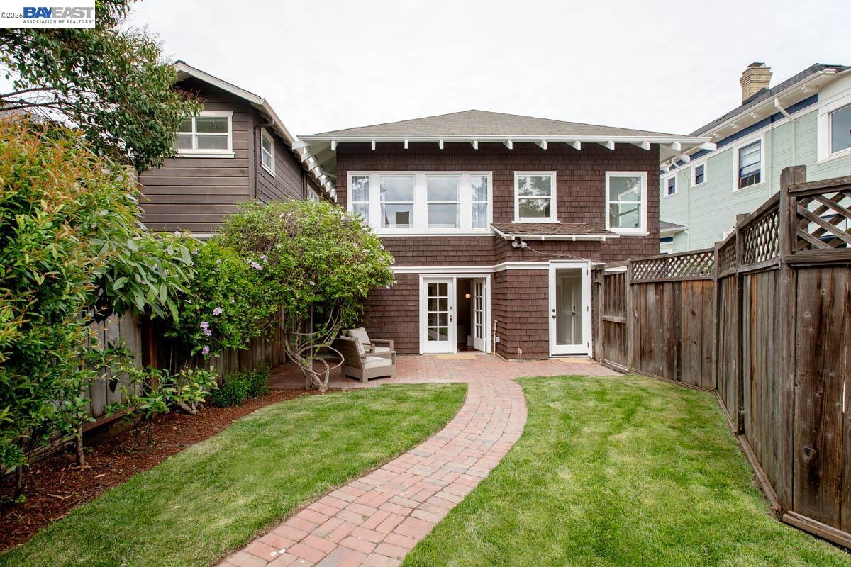 Detail Gallery Image 50 of 60 For 1716 Santa Clara Ave, Alameda,  CA 94501 - 6 Beds | 2 Baths