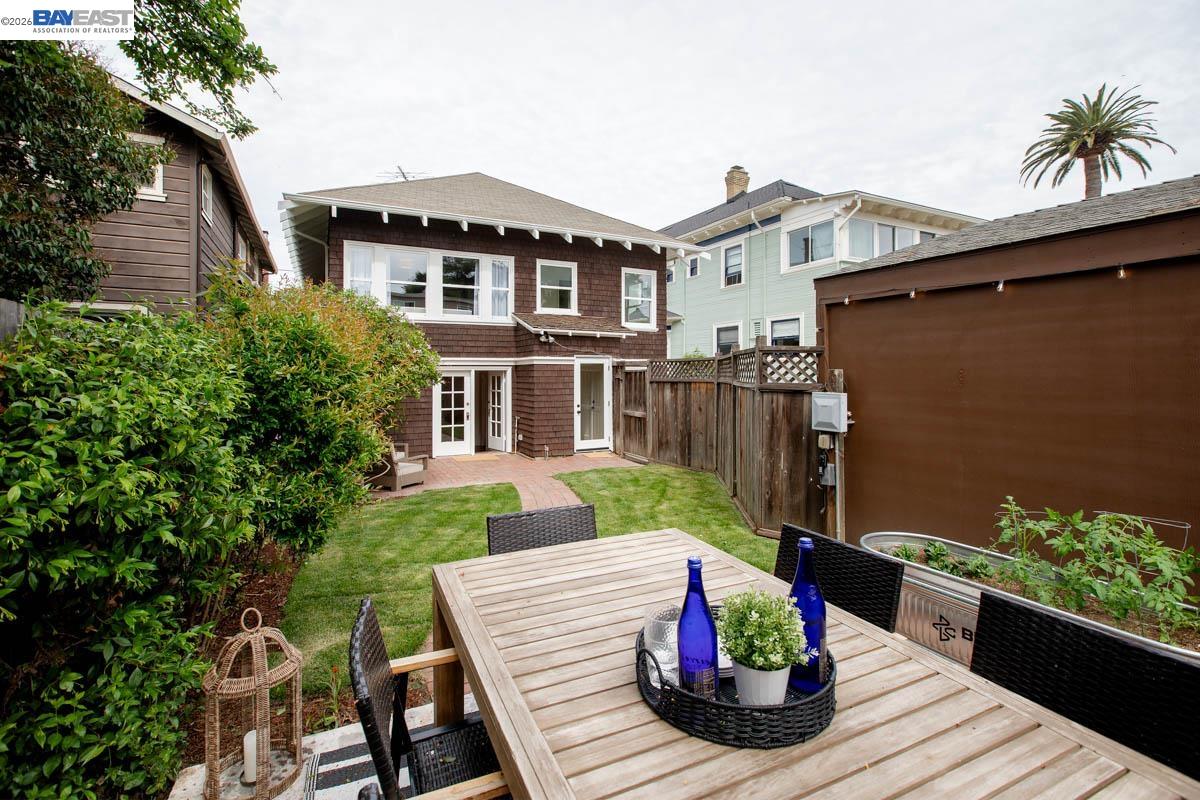 Detail Gallery Image 51 of 60 For 1716 Santa Clara Ave, Alameda,  CA 94501 - 6 Beds | 2 Baths