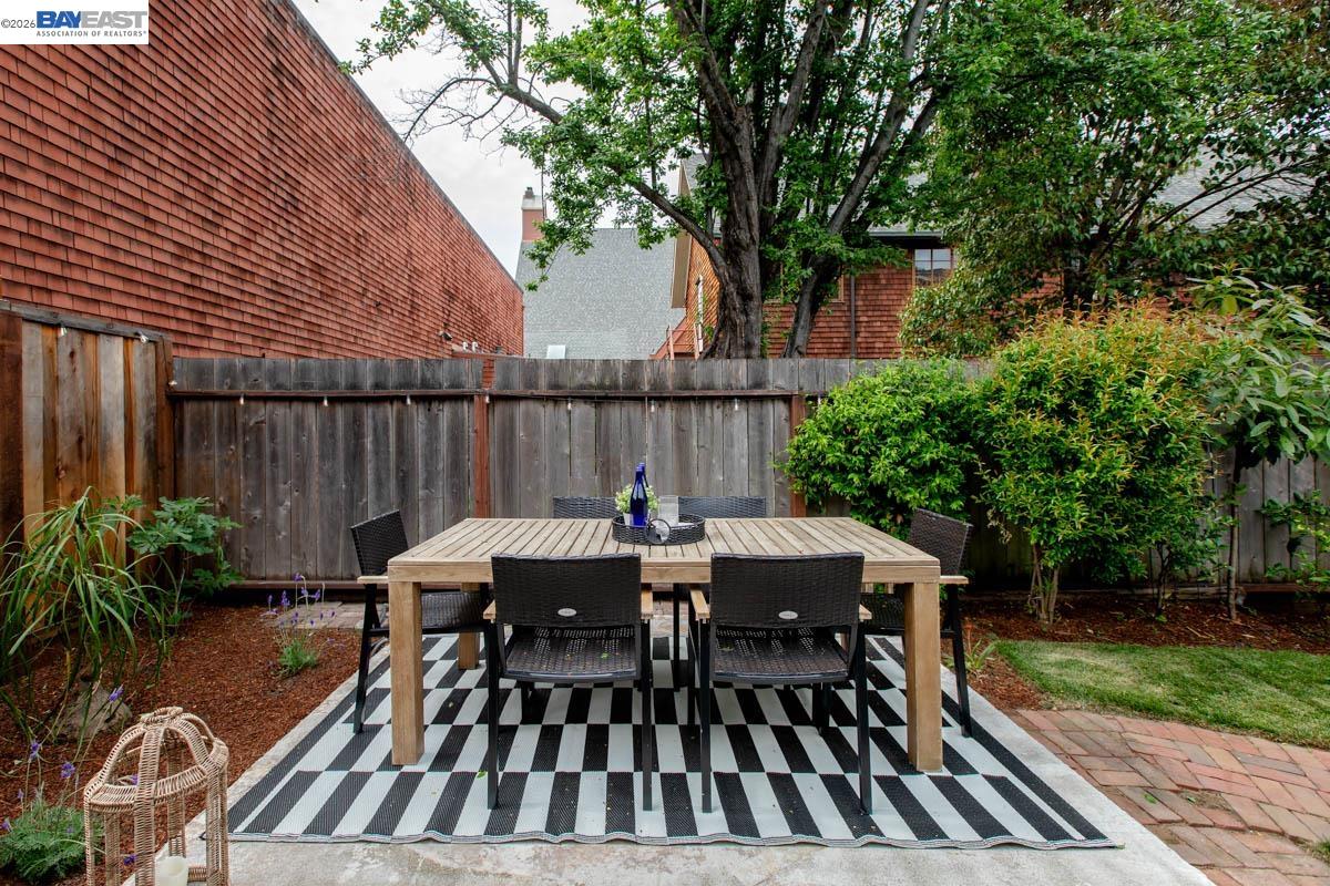 Detail Gallery Image 55 of 60 For 1716 Santa Clara Ave, Alameda,  CA 94501 - 6 Beds | 2 Baths