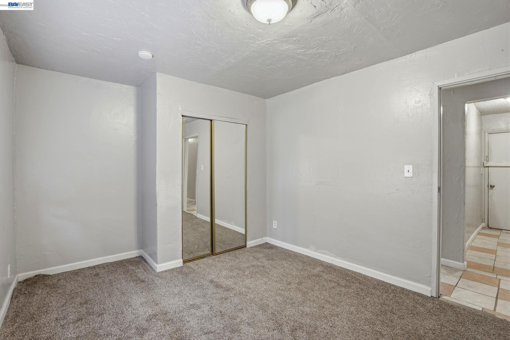 Detail Gallery Image 14 of 23 For 1021 72nd Ave, Oakland,  CA 94621 - 2 Beds | 2 Baths