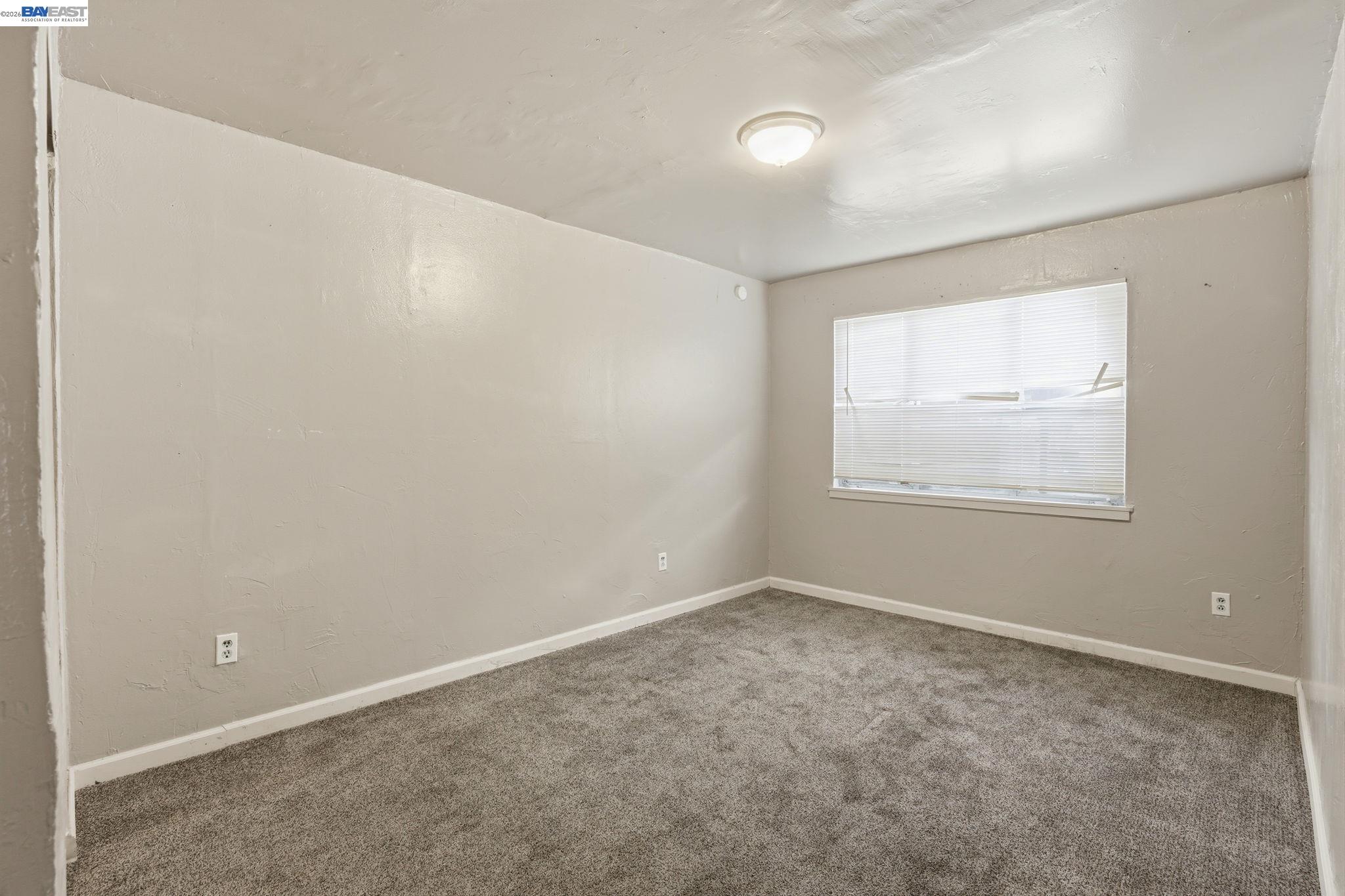 Detail Gallery Image 17 of 23 For 1021 72nd Ave, Oakland,  CA 94621 - 2 Beds | 2 Baths