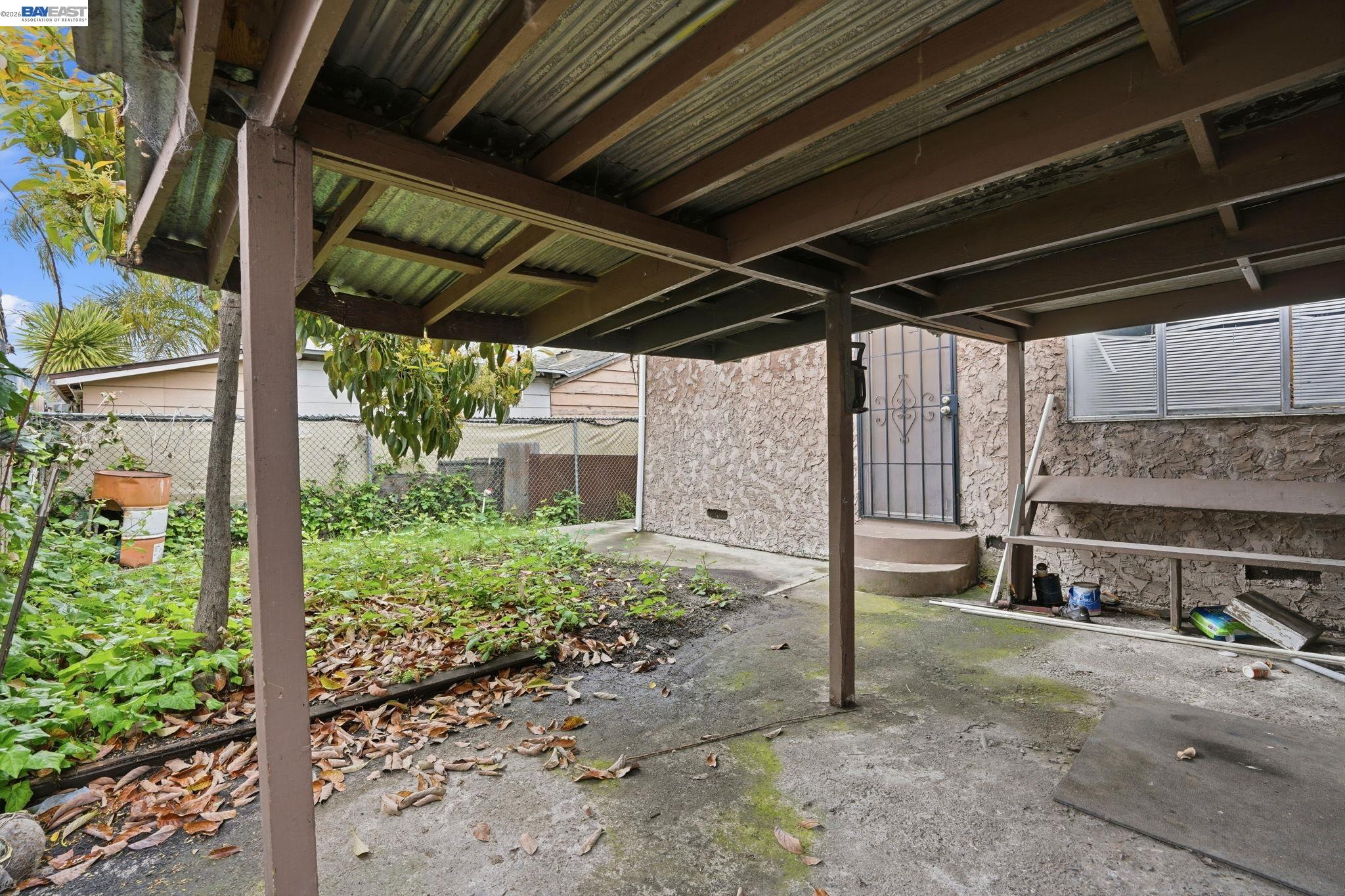 Detail Gallery Image 23 of 23 For 1021 72nd Ave, Oakland,  CA 94621 - 2 Beds | 2 Baths