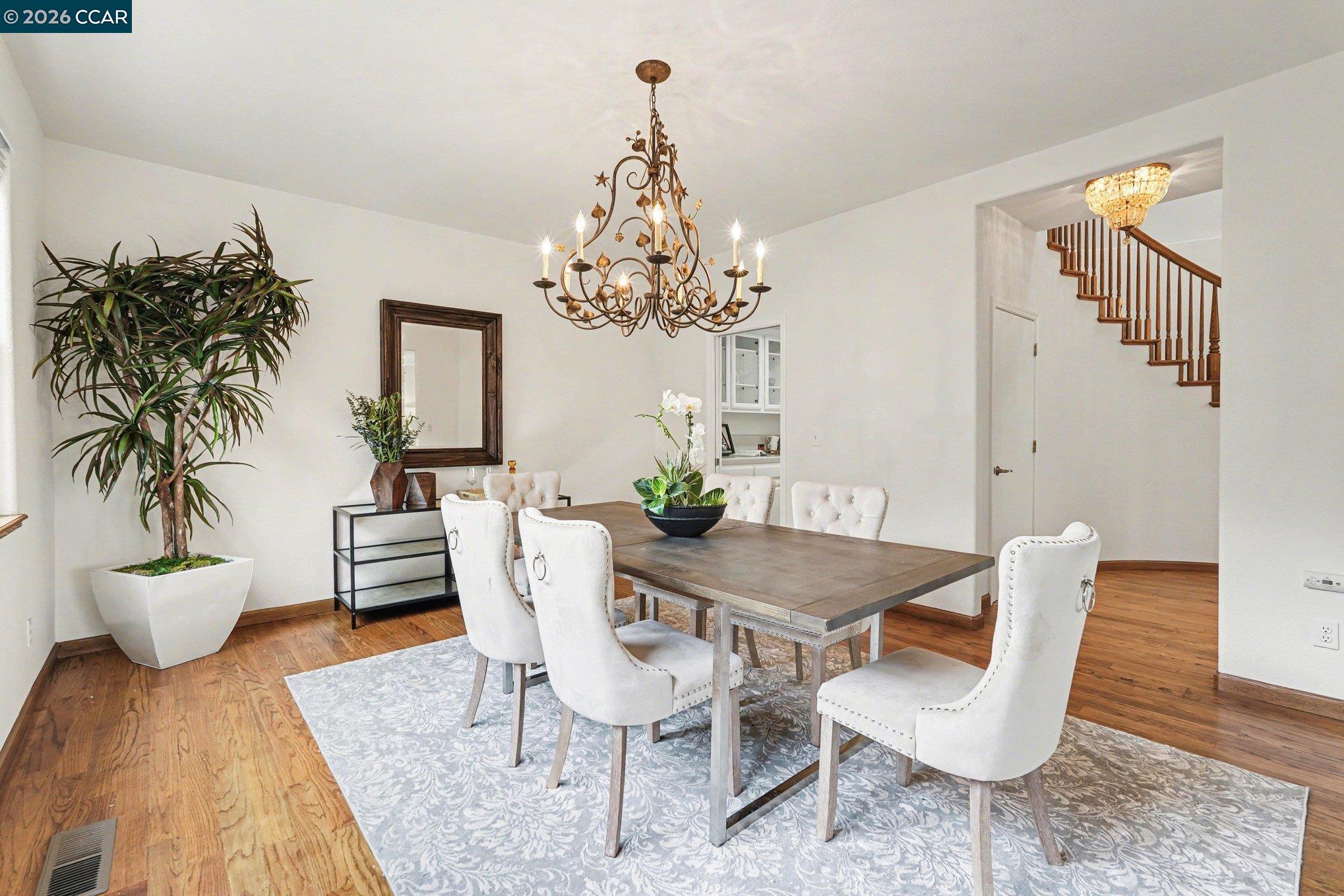 Detail Gallery Image 11 of 49 For 4885 Milden Rd, Martinez,  CA 94553 - 6 Beds | 3/2 Baths