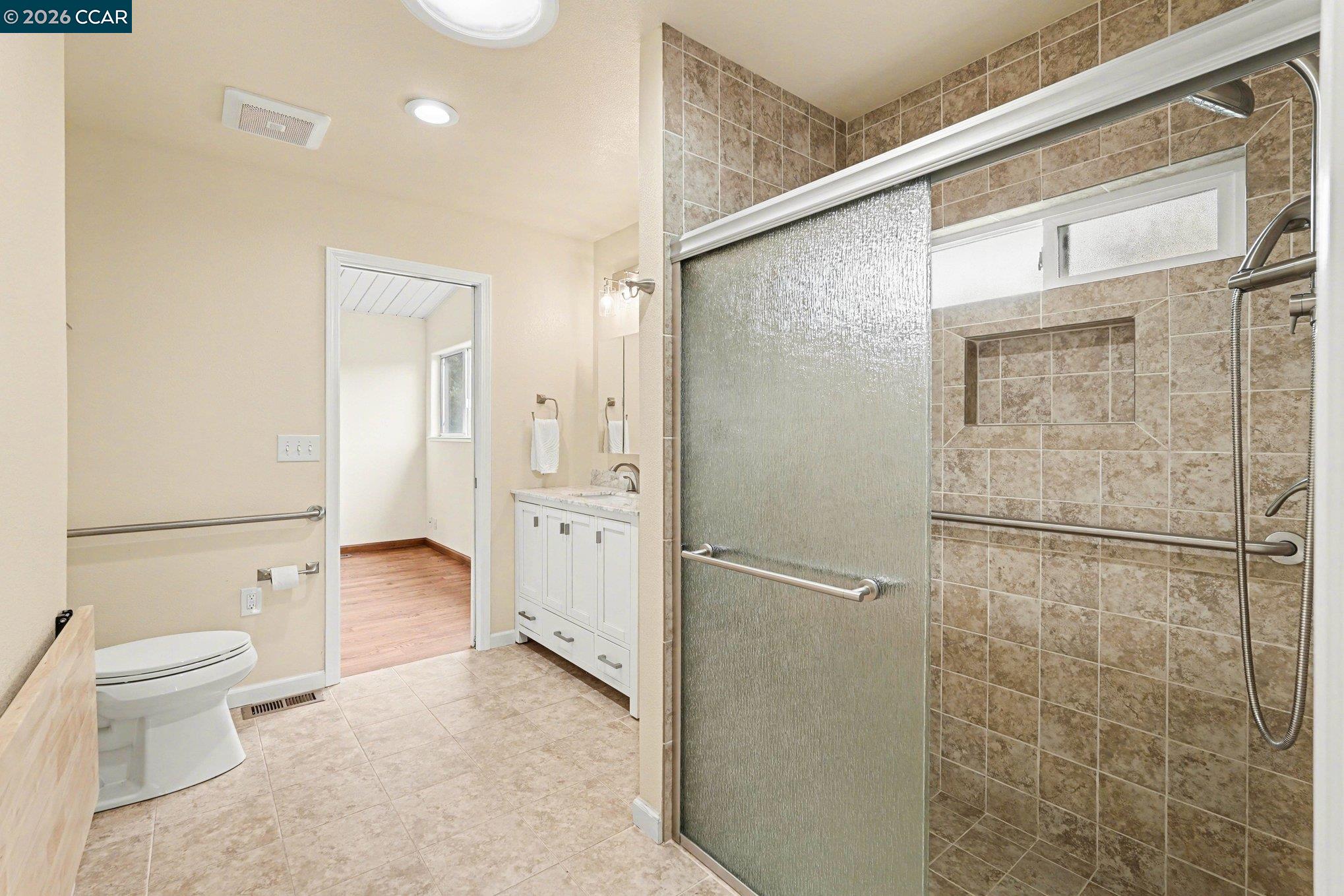 Detail Gallery Image 27 of 49 For 4885 Milden Rd, Martinez,  CA 94553 - 6 Beds | 3/2 Baths