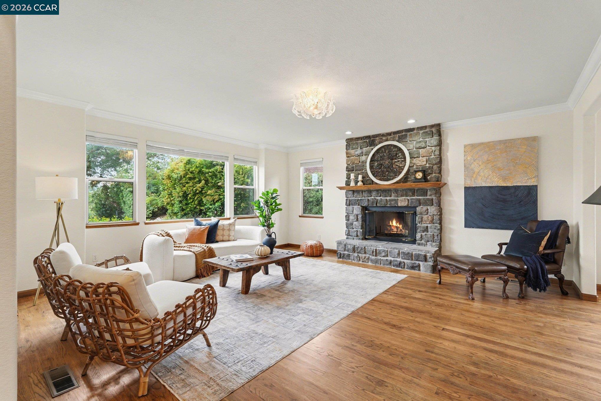 Detail Gallery Image 9 of 49 For 4885 Milden Rd, Martinez,  CA 94553 - 6 Beds | 3/2 Baths