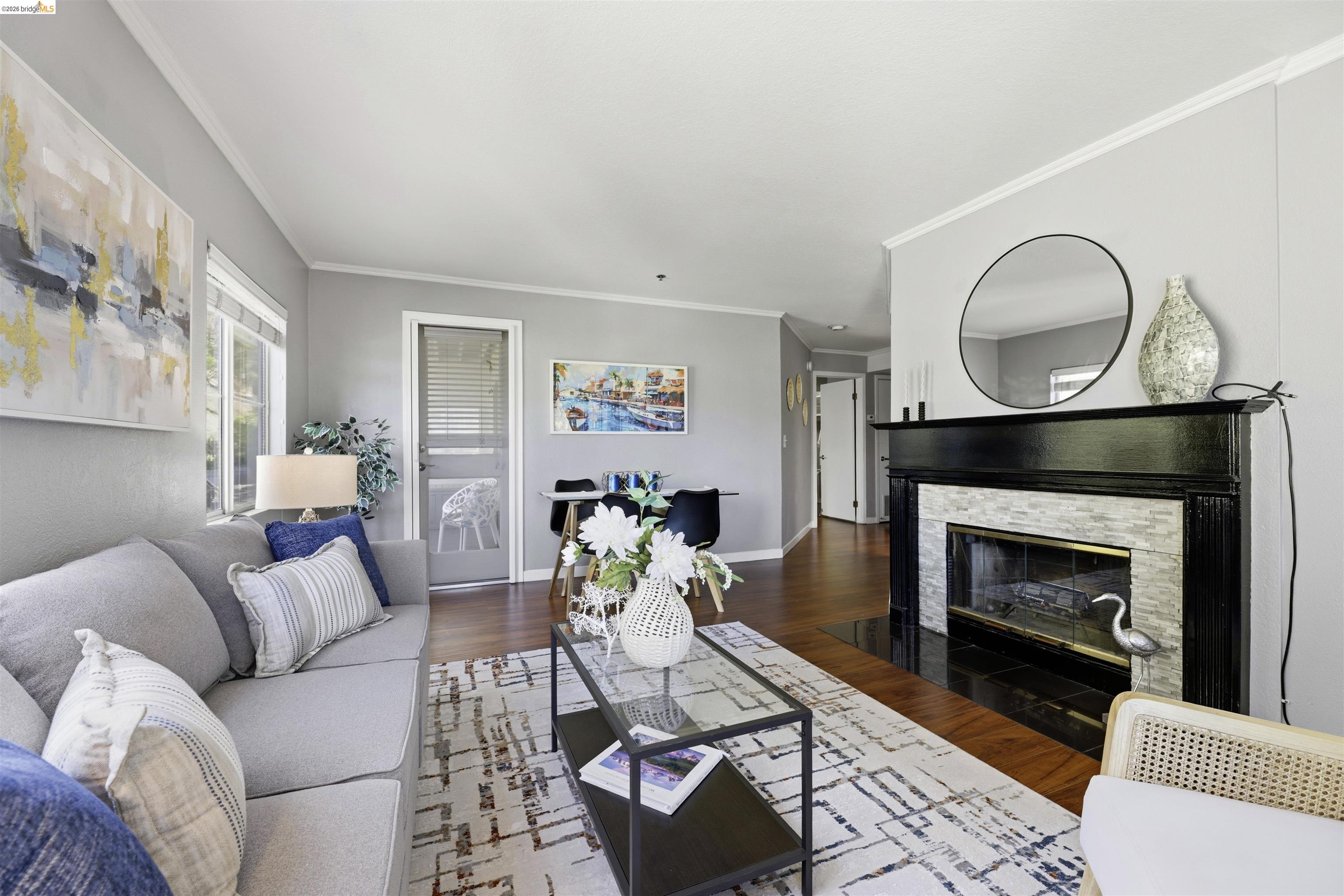 Photo #3: 41129414 Listing: Photo #3