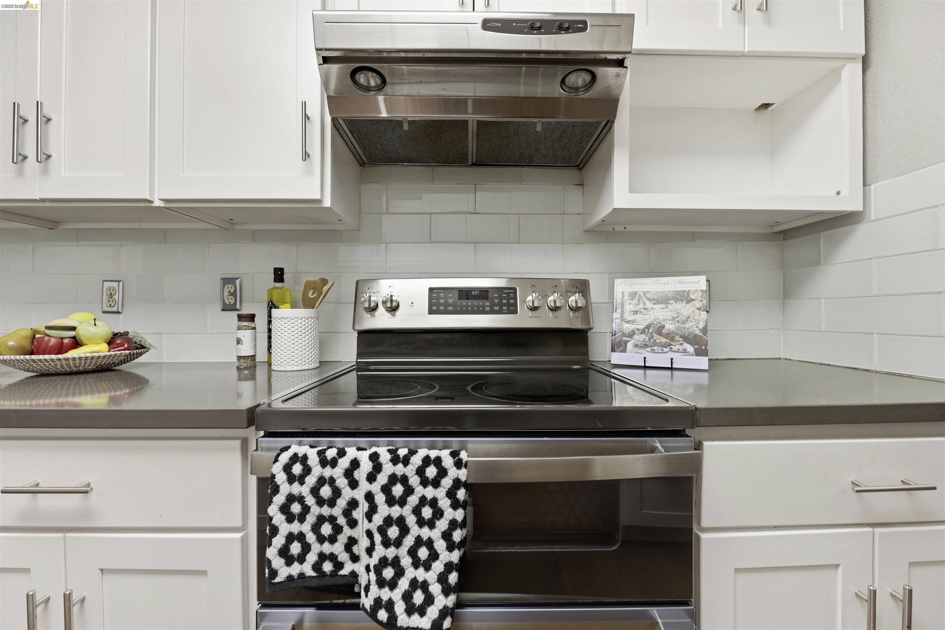 Photo #9: 41129414 Listing: Photo #9