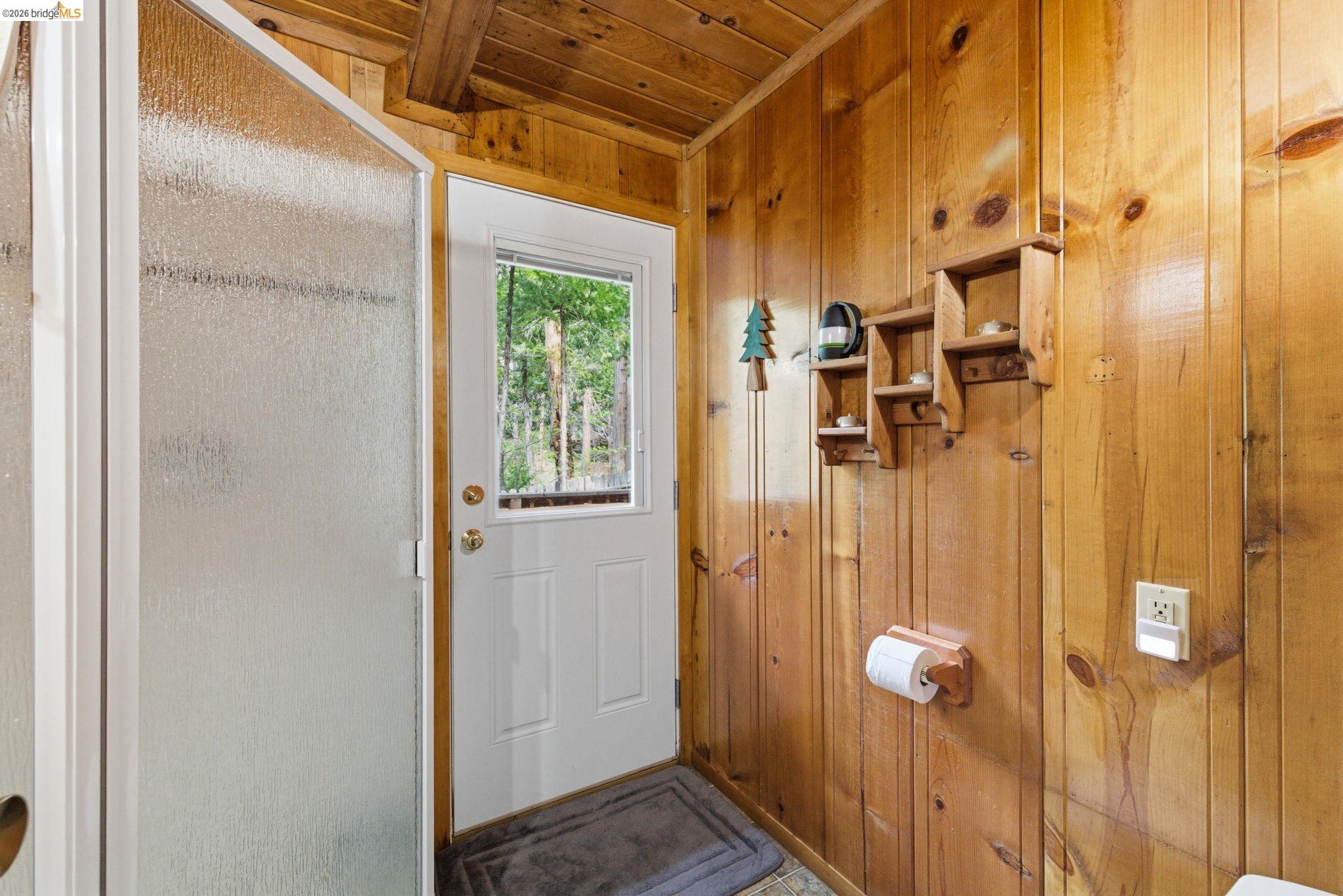 Detail Gallery Image 16 of 53 For 18838 Sequoia Lane E., Twain Harte,  CA 95383-9999 - 3 Beds | 2 Baths