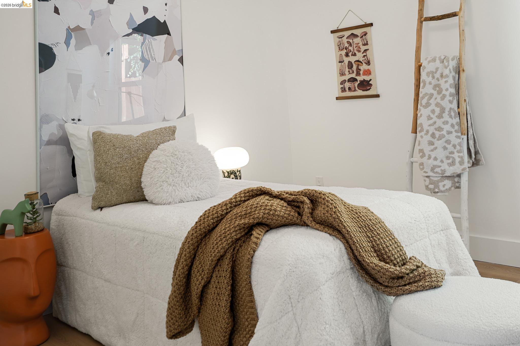 Detail Gallery Image 27 of 46 For 2151 Santa Rita St, Oakland,  CA 94601 - 3 Beds | 2 Baths