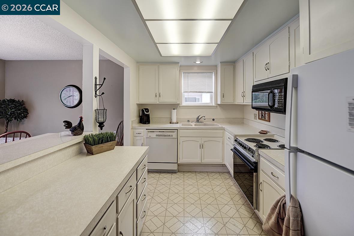 Photo #7: 41129419 Listing: Photo #7