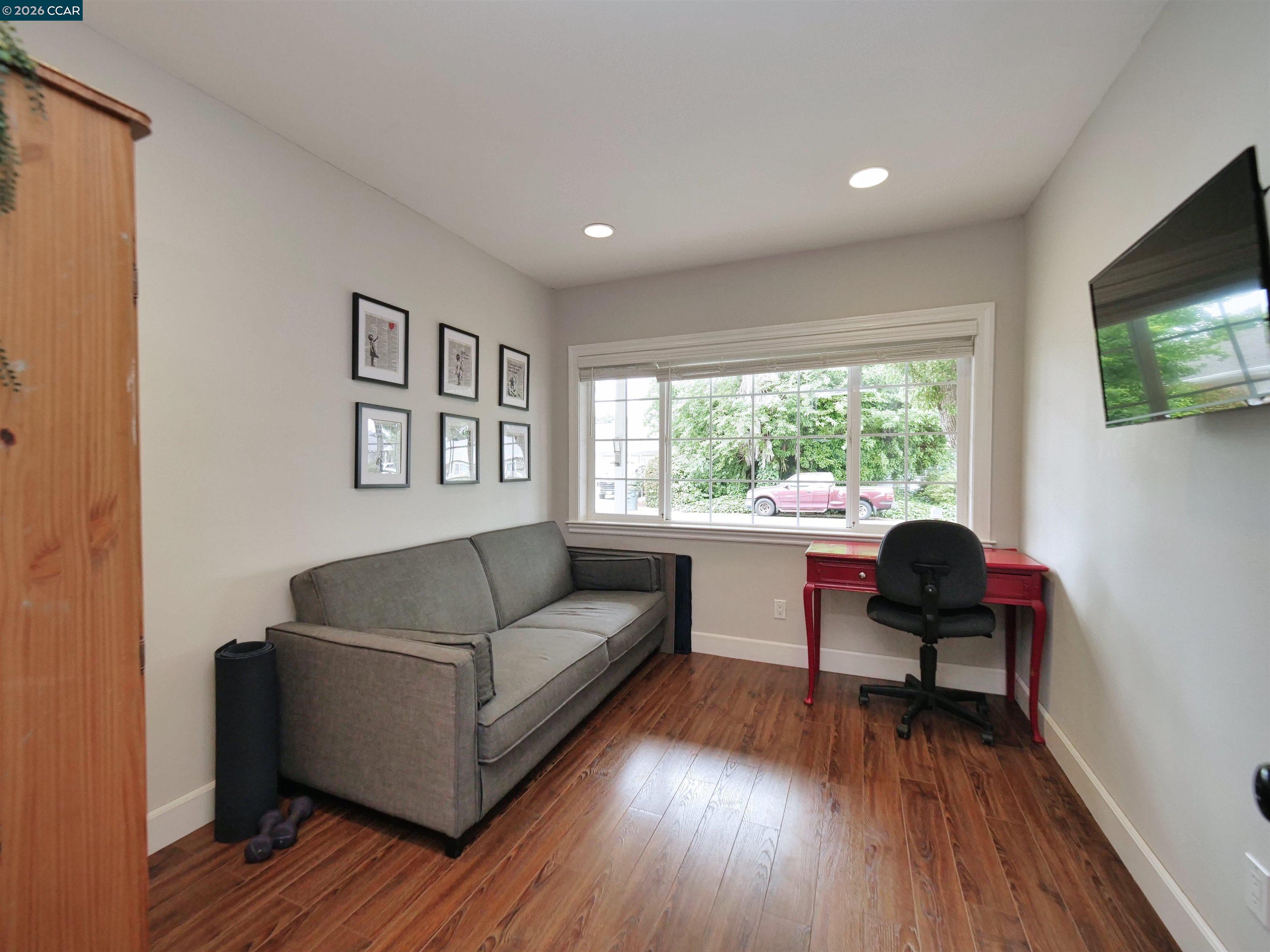 Detail Gallery Image 33 of 41 For 1260 Apple Drive, Concord,  CA 94518-3712 - 3 Beds | 2 Baths