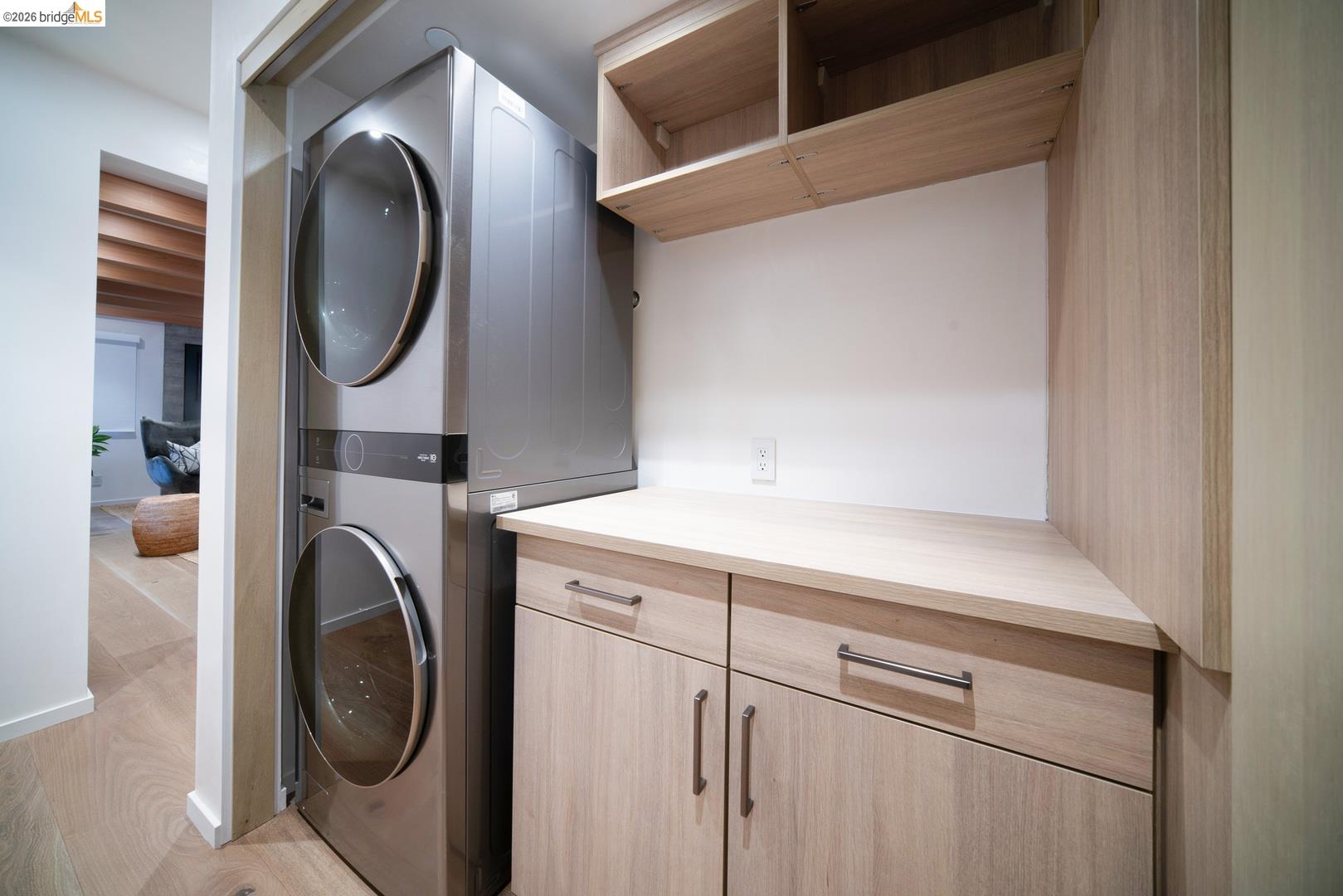 Detail Gallery Image 23 of 41 For 9 Nw of Ocean on Casanova St, Carmel by the Sea,  CA 93921 - 3 Beds | 3 Baths