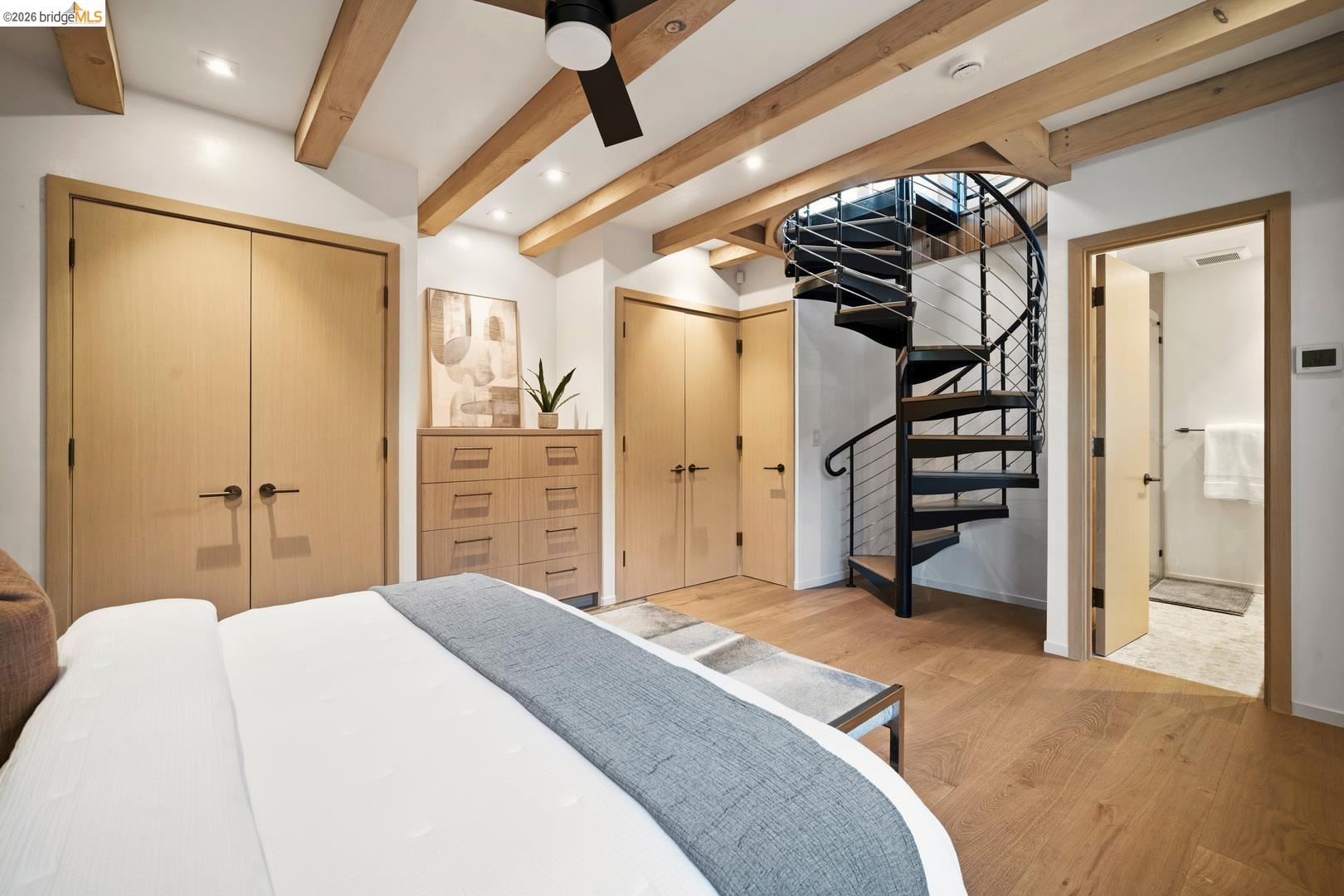 Detail Gallery Image 30 of 41 For 9 Nw of Ocean on Casanova St, Carmel by the Sea,  CA 93921 - 3 Beds | 3 Baths