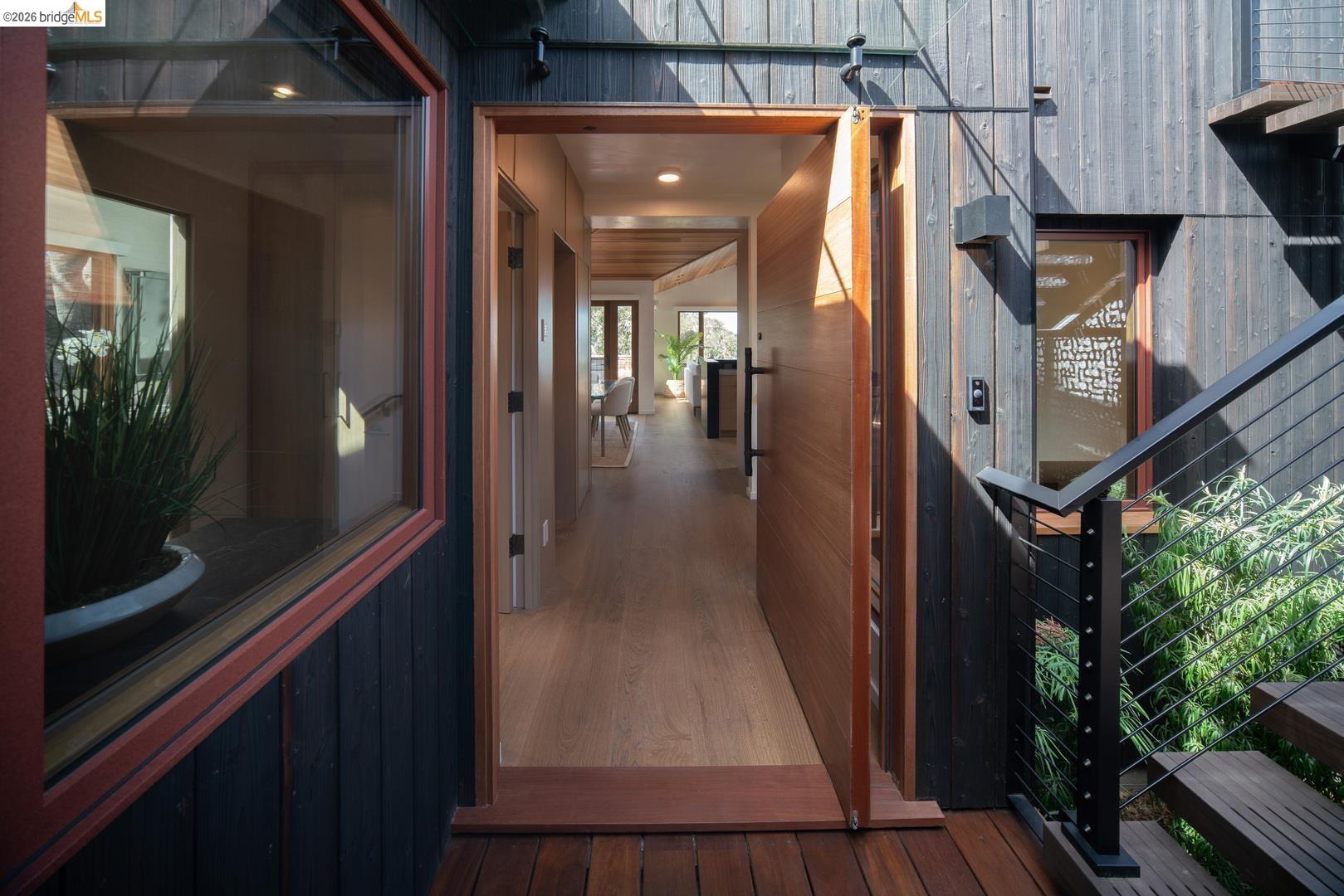 Detail Gallery Image 5 of 41 For 9 Nw of Ocean on Casanova St, Carmel by the Sea,  CA 93921 - 3 Beds | 3 Baths