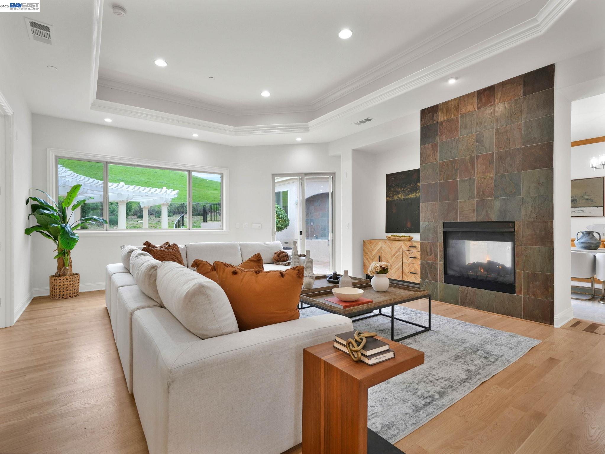 Detail Gallery Image 11 of 54 For 46890 Rancho Higuera Rd, Fremont,  CA 94539 - 6 Beds | 4/2 Baths