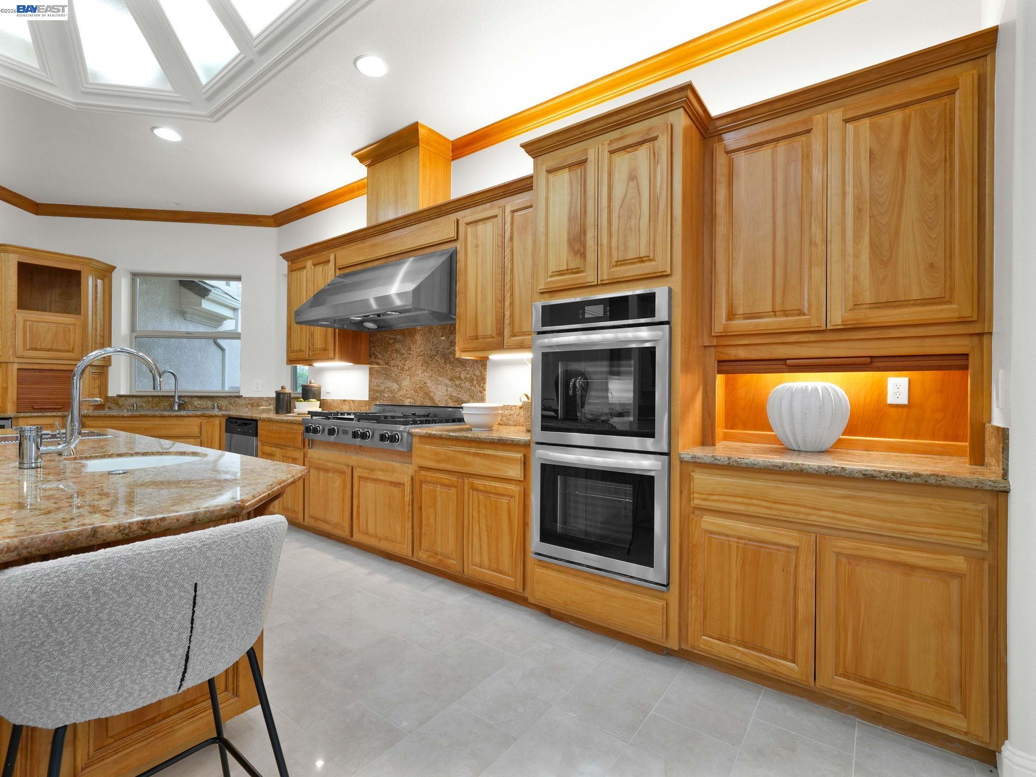 Detail Gallery Image 20 of 54 For 46890 Rancho Higuera Rd, Fremont,  CA 94539 - 6 Beds | 4/2 Baths