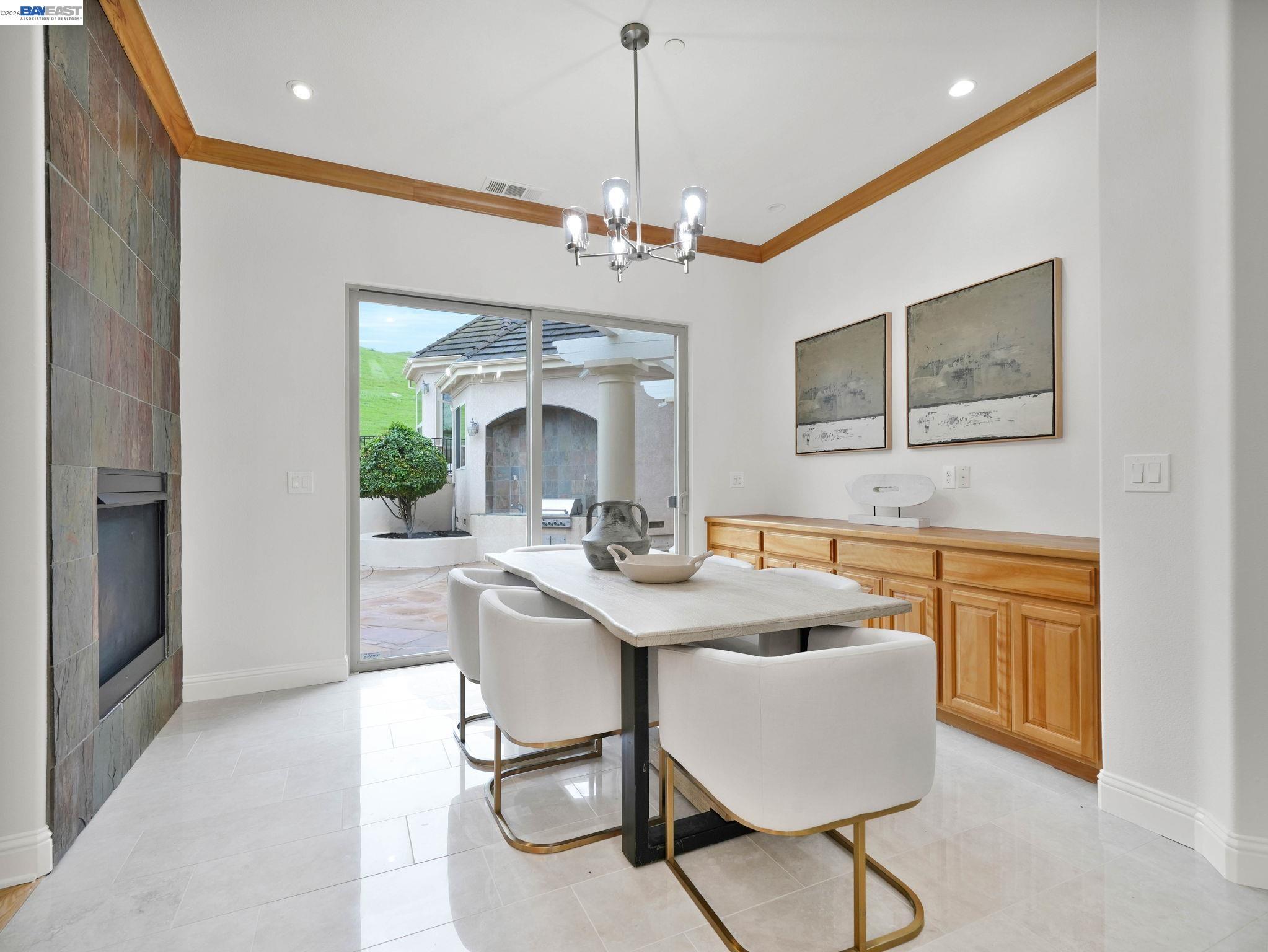 Detail Gallery Image 24 of 54 For 46890 Rancho Higuera Rd, Fremont,  CA 94539 - 6 Beds | 4/2 Baths