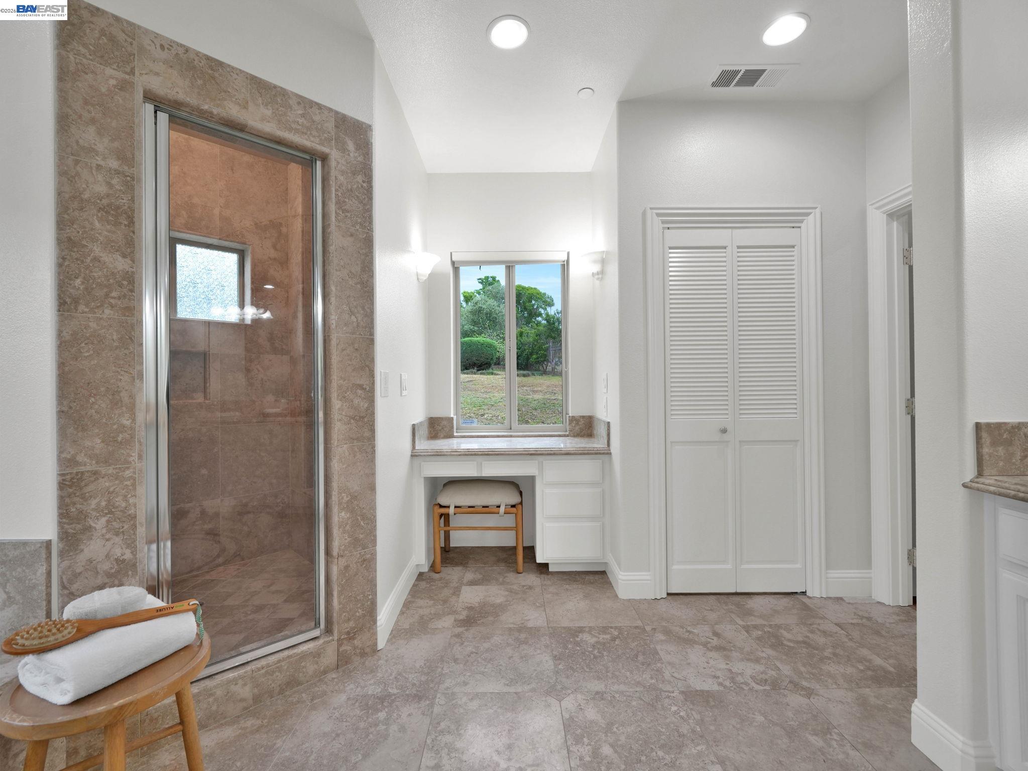 Detail Gallery Image 32 of 54 For 46890 Rancho Higuera Rd, Fremont,  CA 94539 - 6 Beds | 4/2 Baths