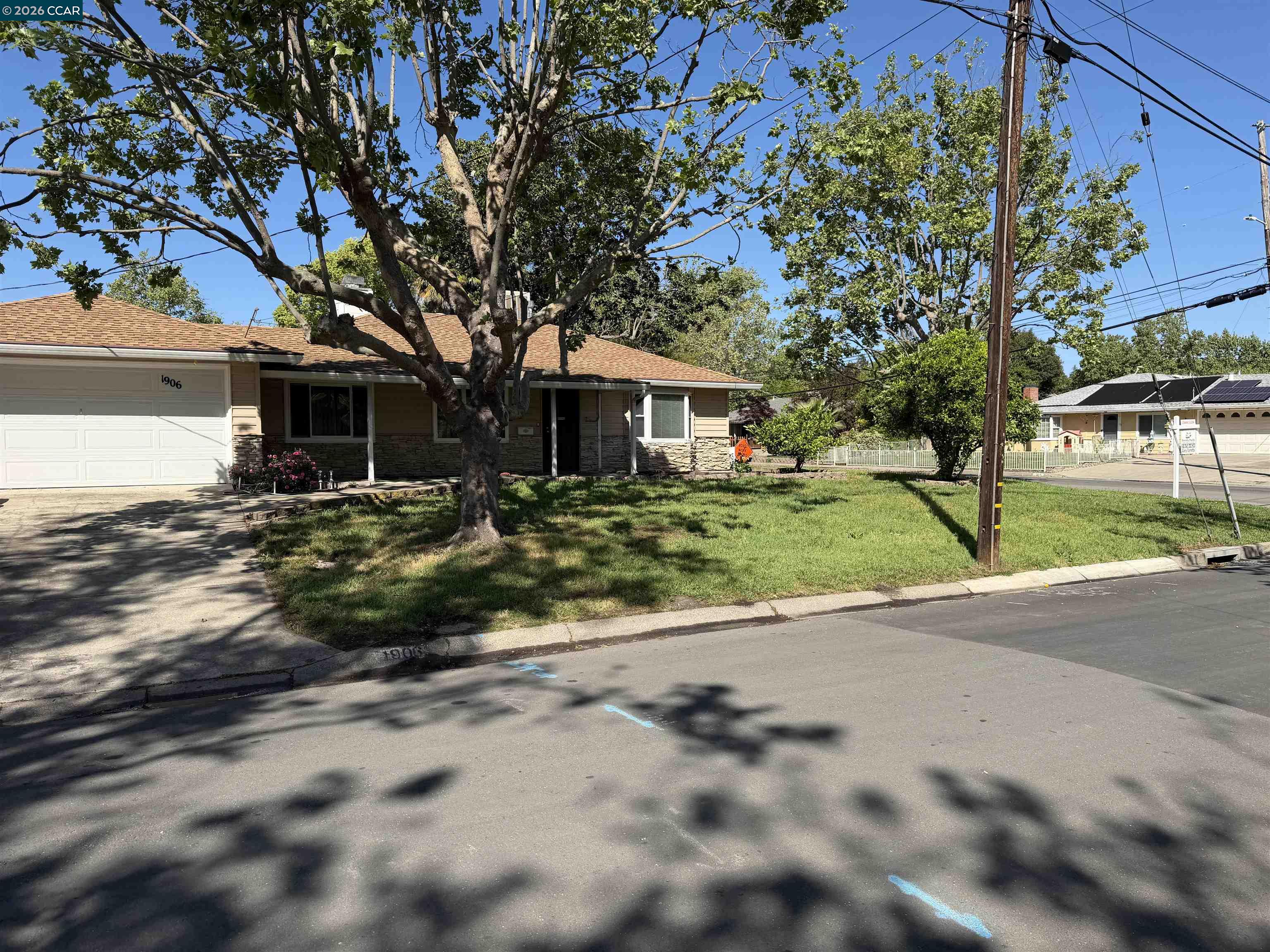 Front Image Thumbnail for CC41129432