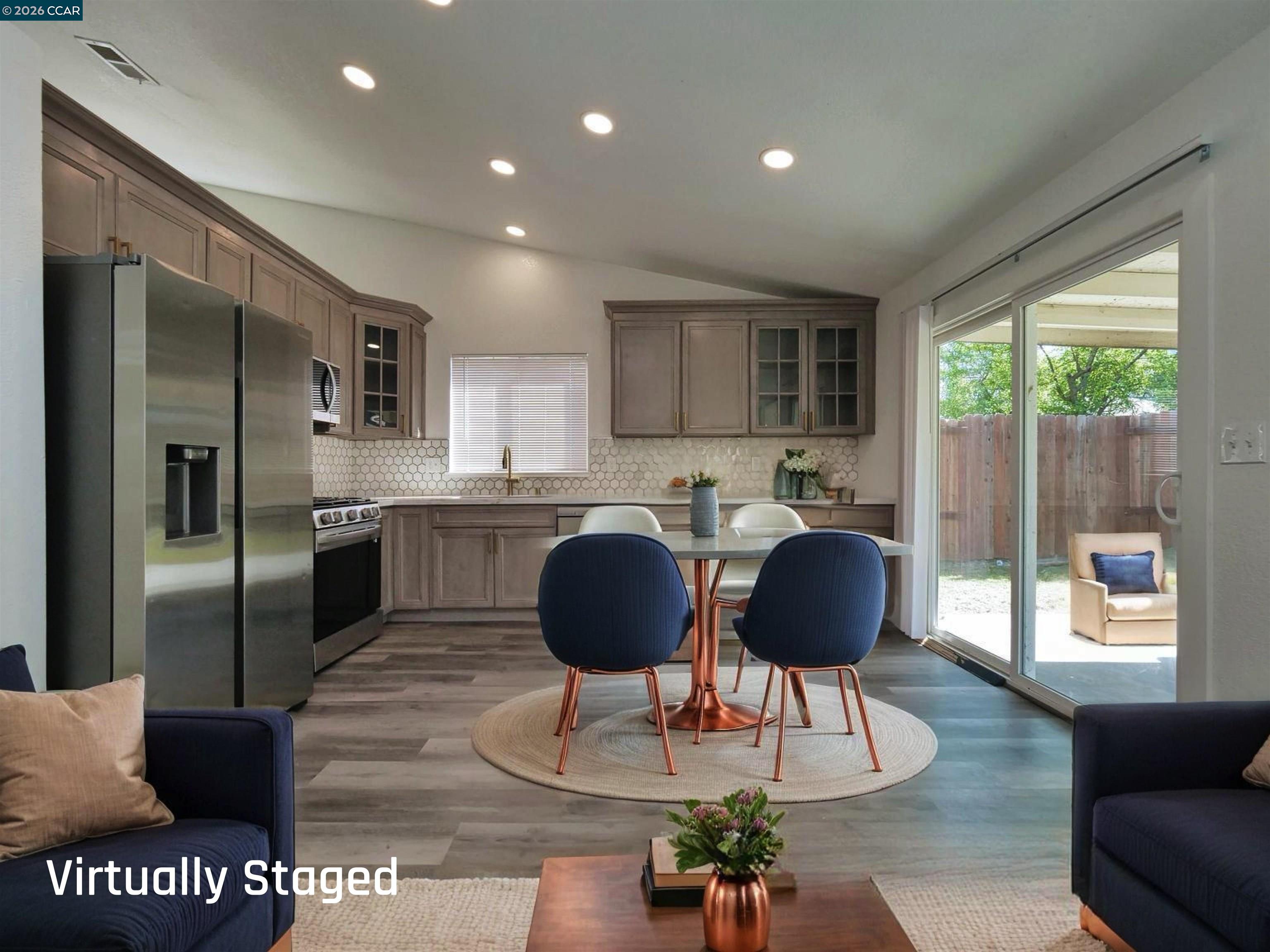 Detail Gallery Image 11 of 33 For 3830 Steve Lillie Cir, Stockton,  CA 95206 - 3 Beds | 2 Baths