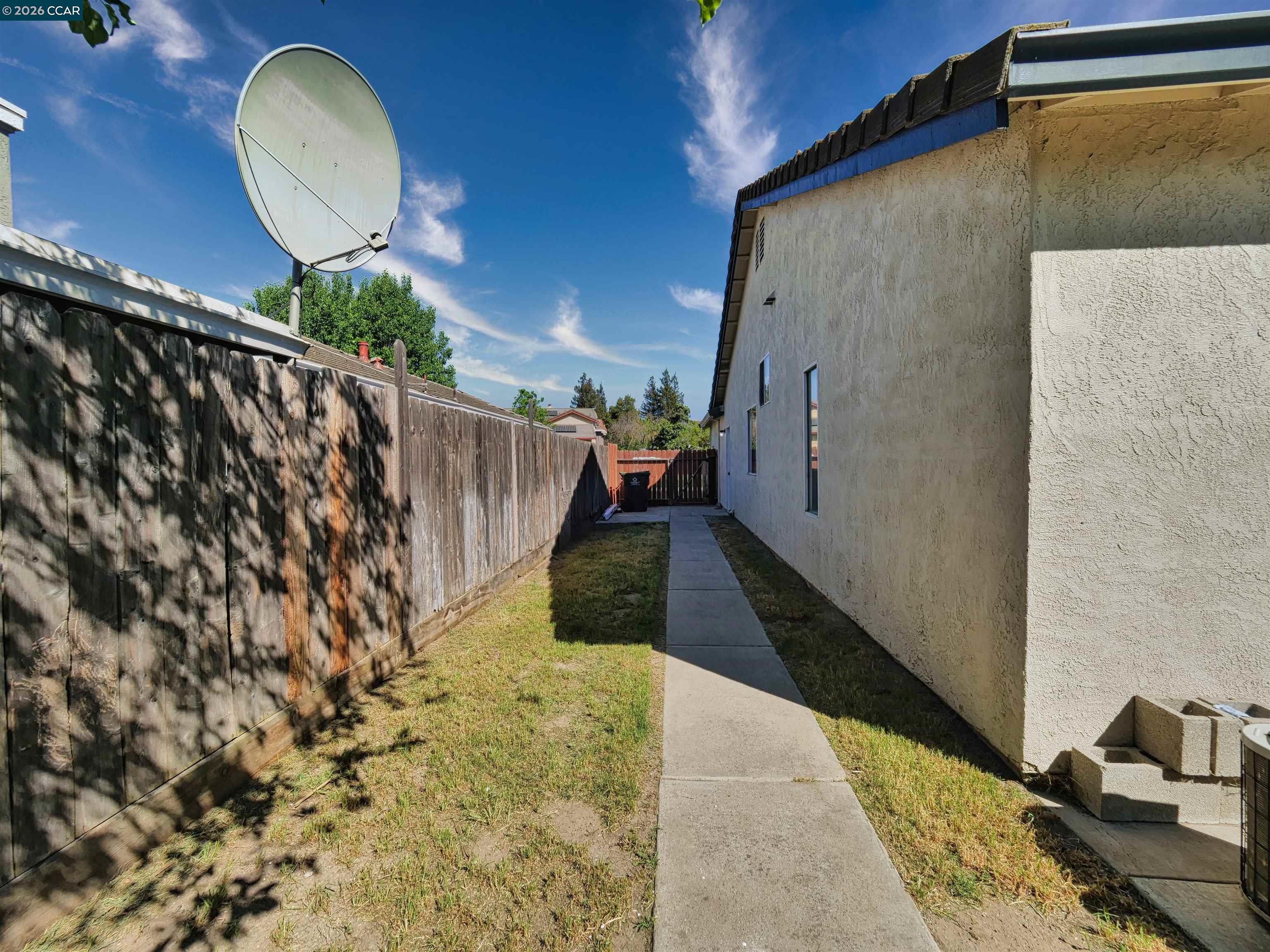 Detail Gallery Image 30 of 33 For 3830 Steve Lillie Cir, Stockton,  CA 95206 - 3 Beds | 2 Baths