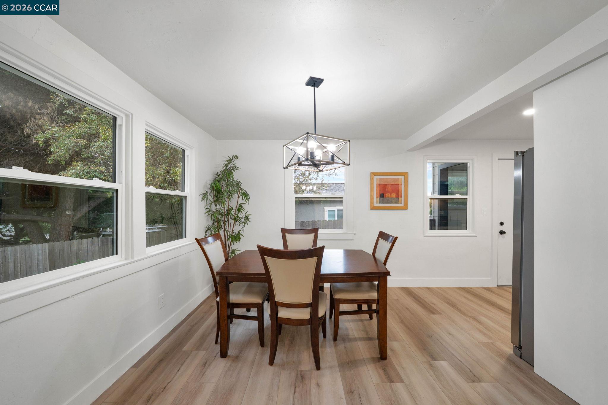 Detail Gallery Image 12 of 34 For 2699 Vale Rd, San Pablo,  CA 94806 - 3 Beds | 2 Baths