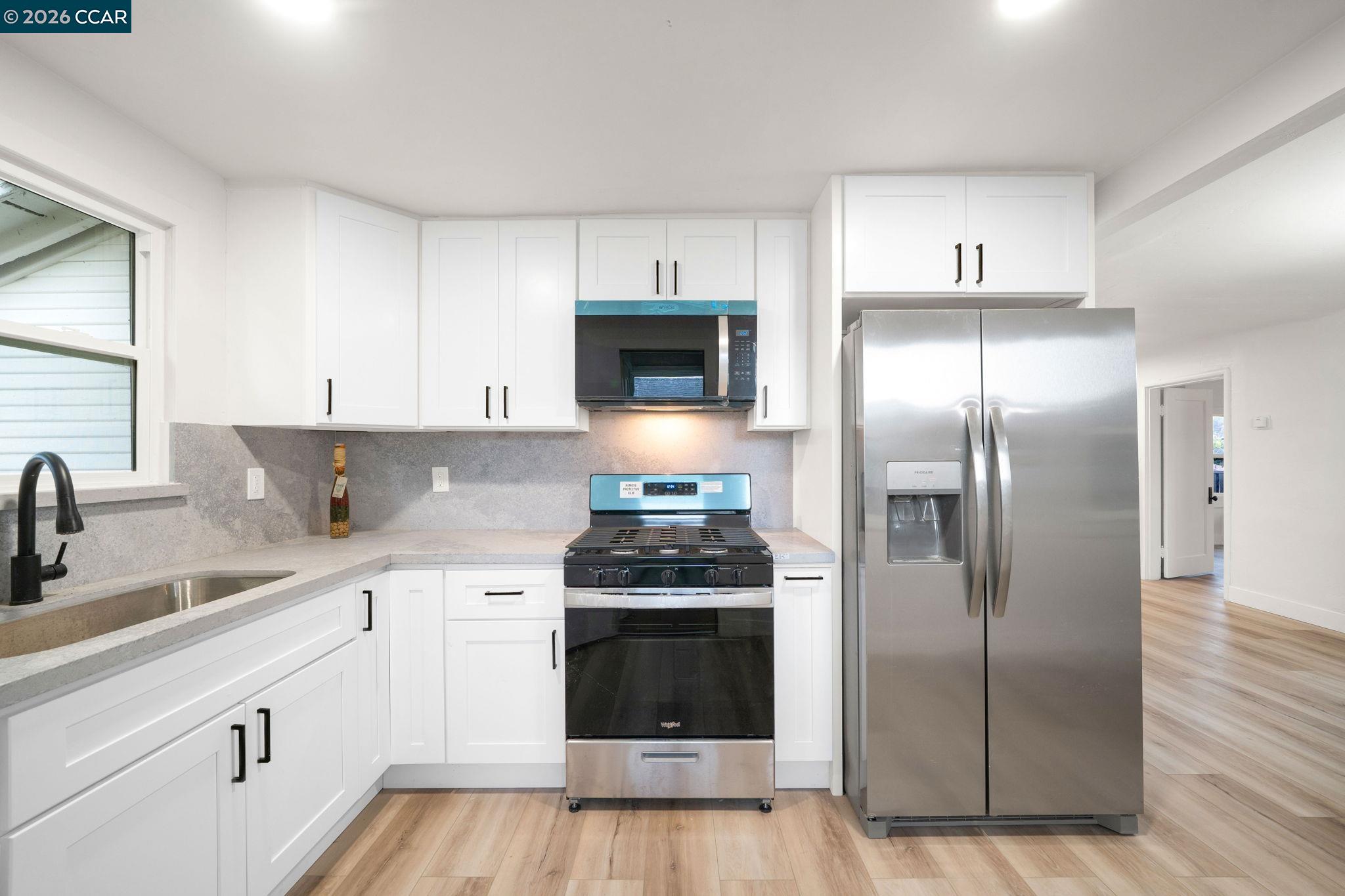 Detail Gallery Image 13 of 34 For 2699 Vale Rd, San Pablo,  CA 94806 - 3 Beds | 2 Baths