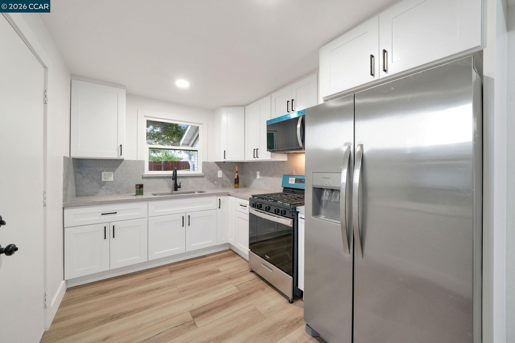 Detail Gallery Image 14 of 34 For 2699 Vale Rd, San Pablo,  CA 94806 - 3 Beds | 2 Baths