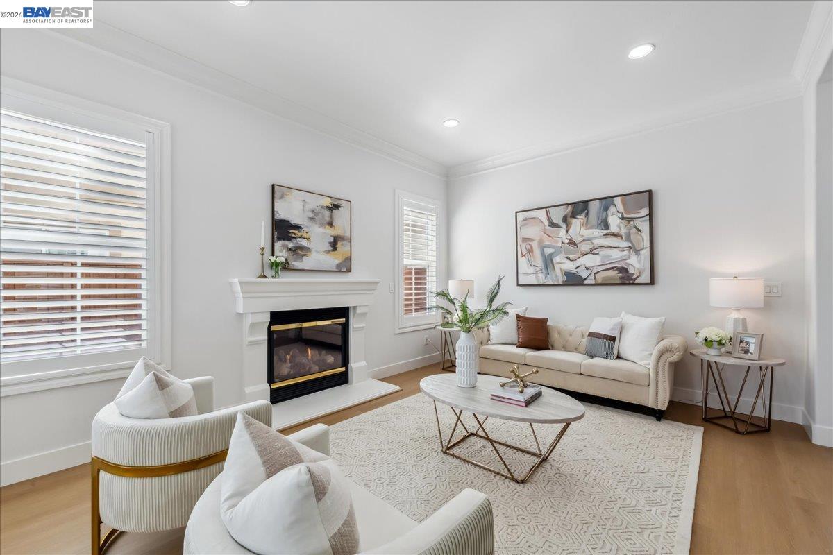 Detail Gallery Image 14 of 60 For 2890 Sable Oaks Way, Dublin,  CA 94568 - 5 Beds | 5/1 Baths