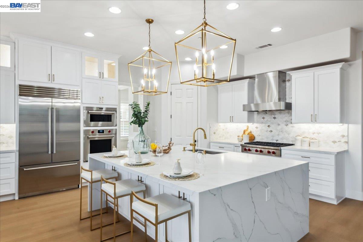 Detail Gallery Image 4 of 60 For 2890 Sable Oaks Way, Dublin,  CA 94568 - 5 Beds | 5/1 Baths